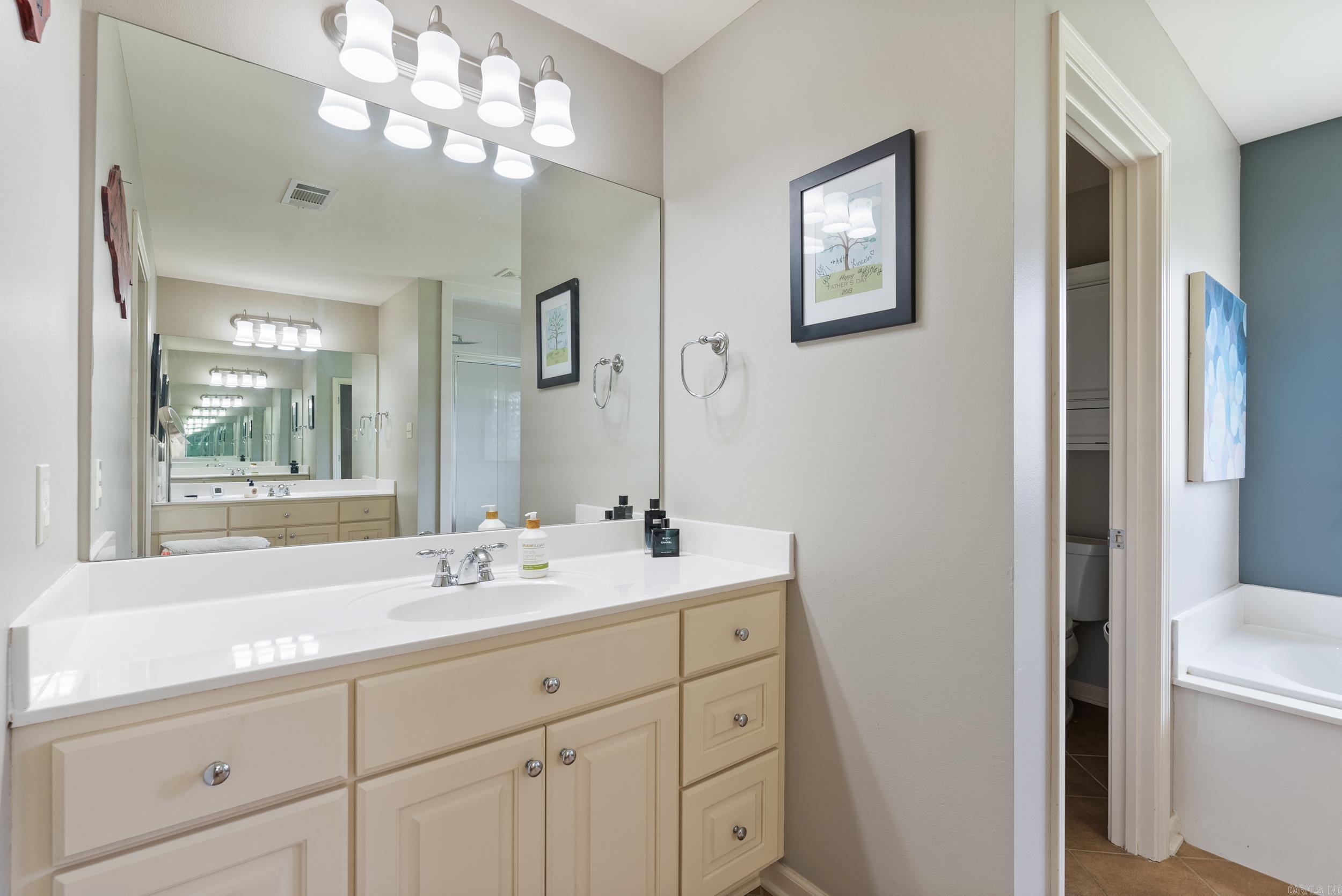 144 Summit Valley  Maumelle, AR