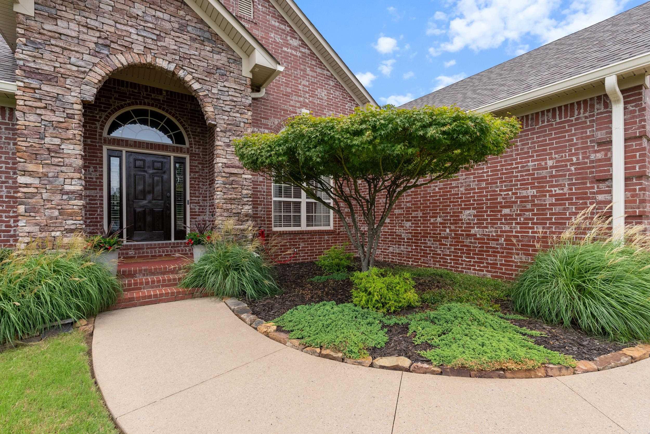 144 Summit Valley  Maumelle, AR