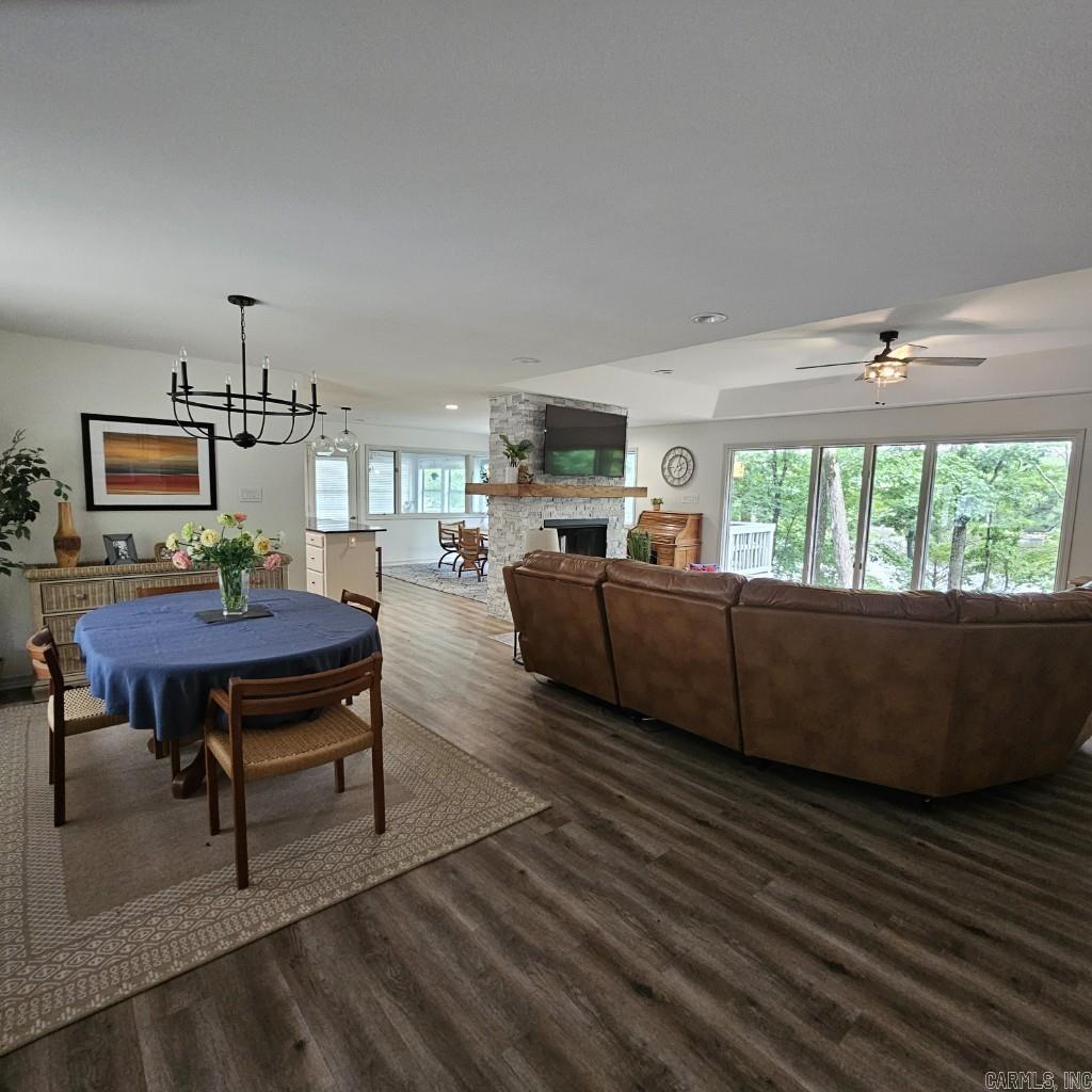 65 Alicante Way  Hot Springs Village, AR