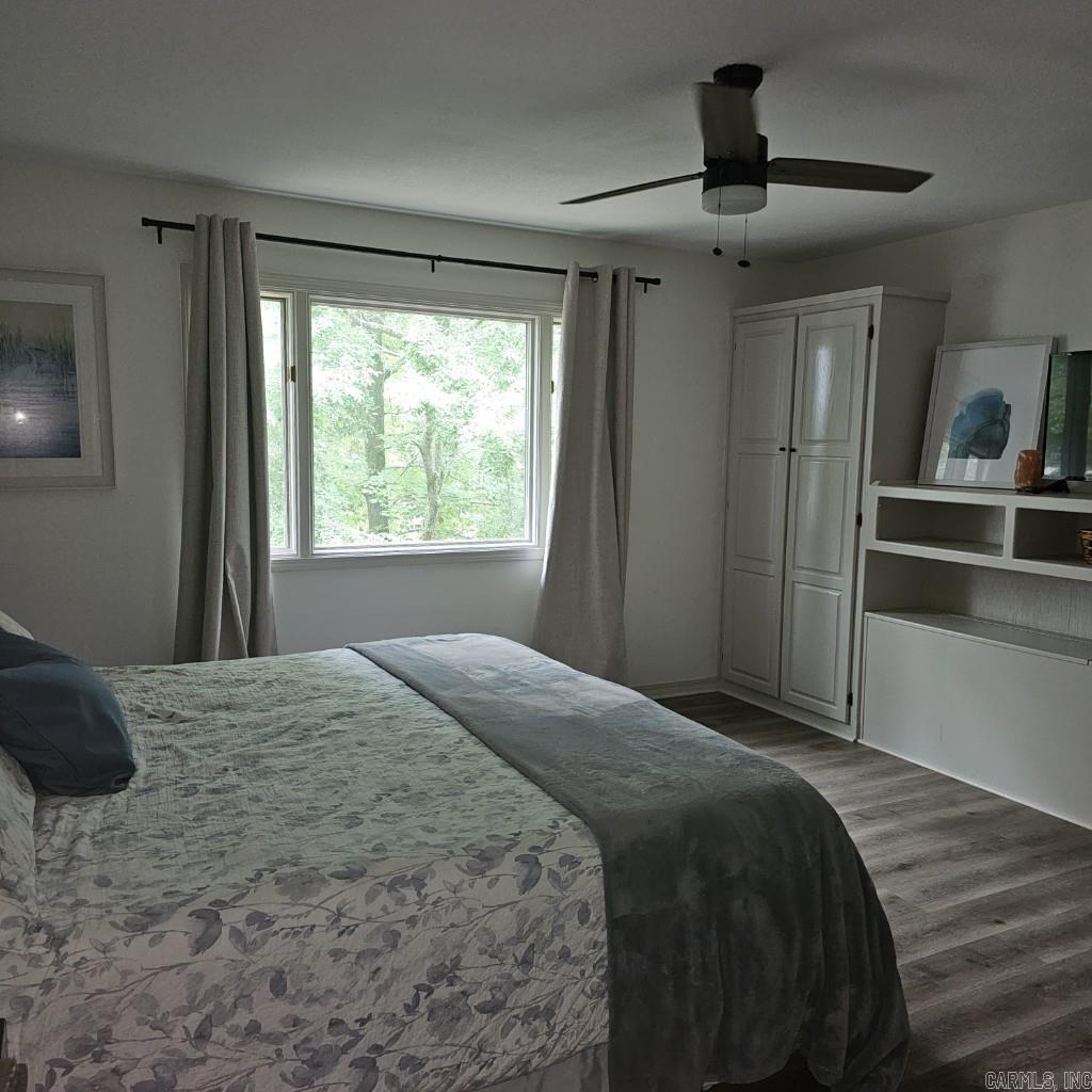 65 Alicante Way  Hot Springs Village, AR