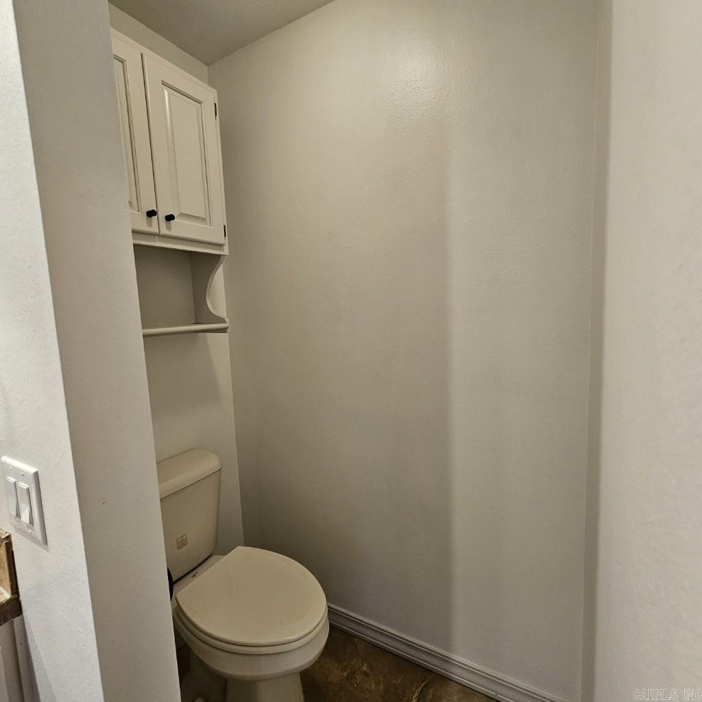 65 Alicante Way  Hot Springs Village, AR