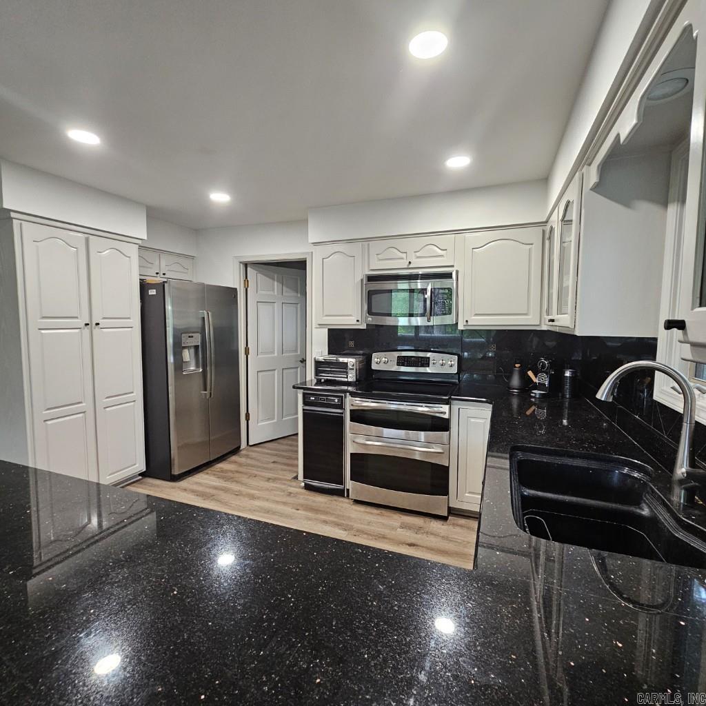 65 Alicante Way  Hot Springs Village, AR