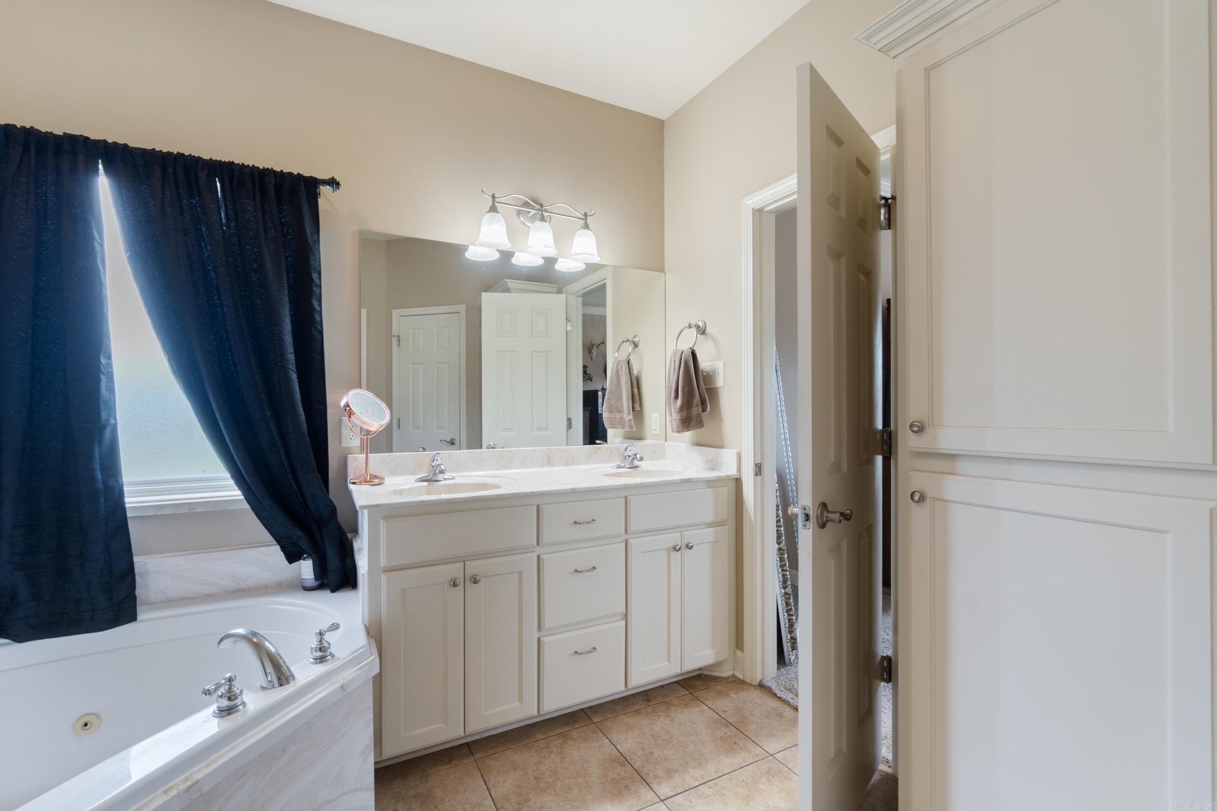 29 Kay  Greenbrier, AR