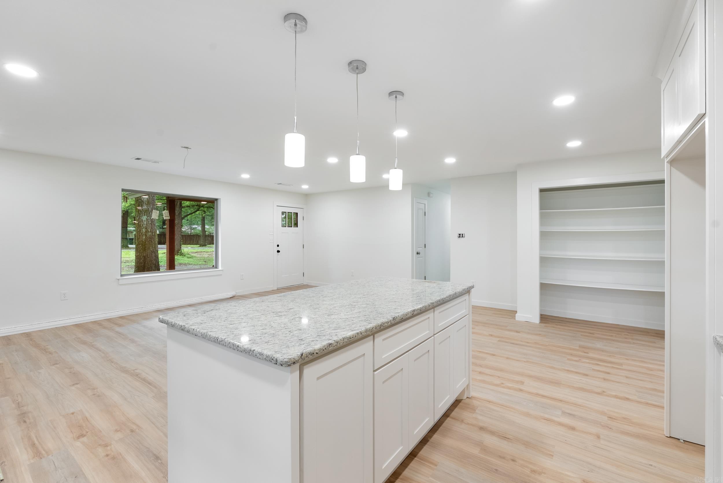 7 Palmer  Conway, AR