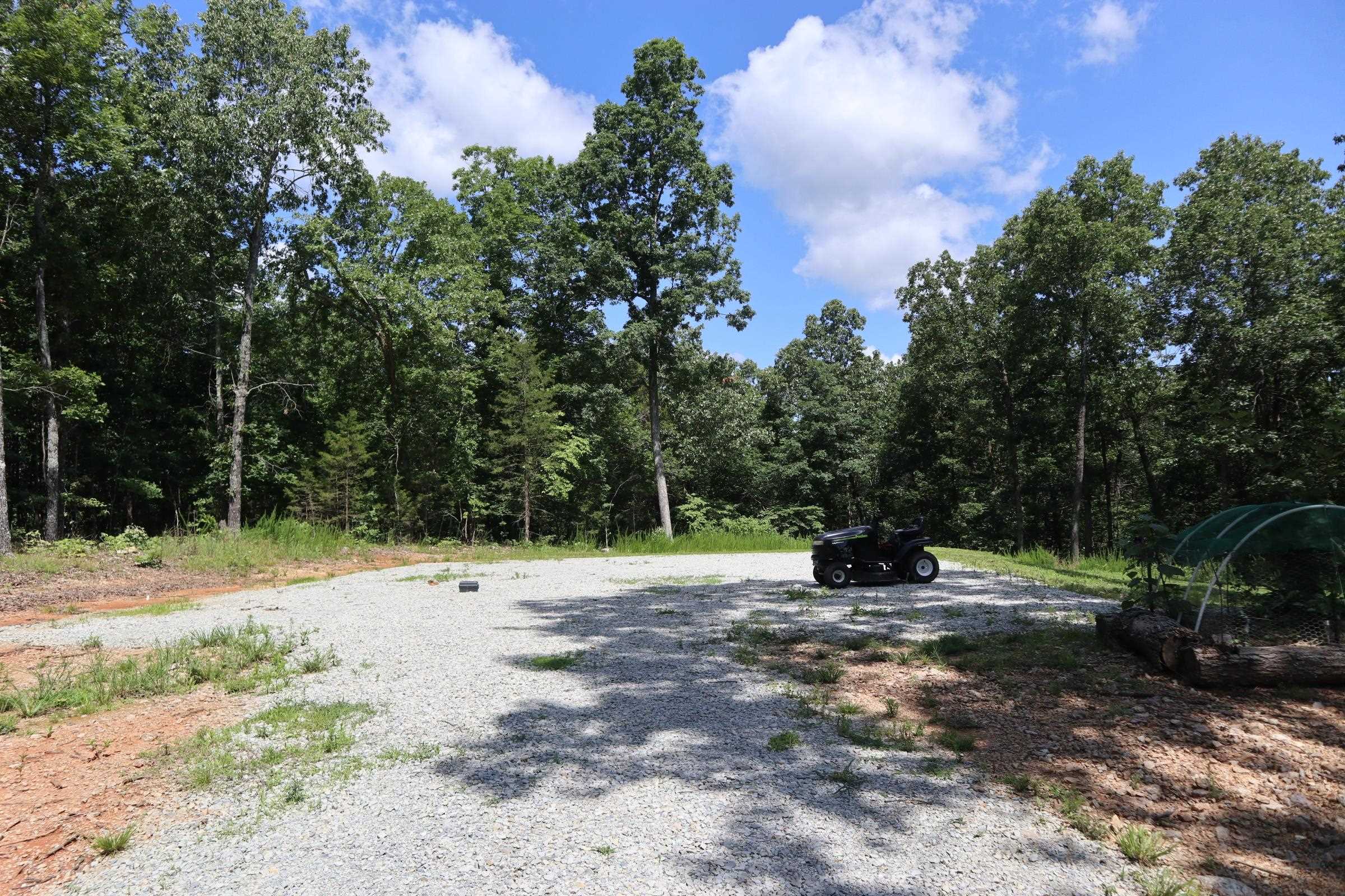 1371 Handcove Rd  Elizabeth, AR