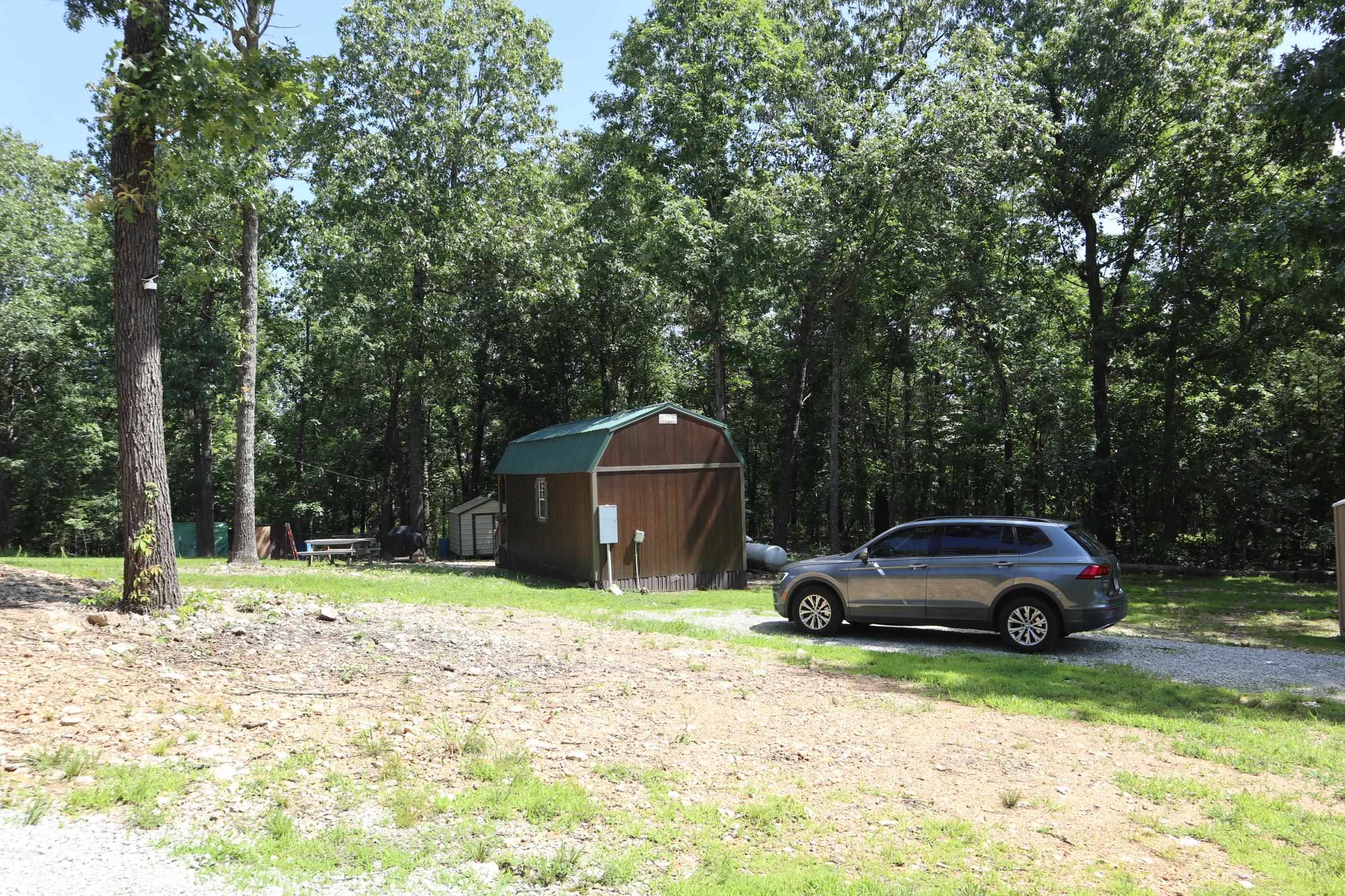 1371 Handcove Rd  Elizabeth, AR