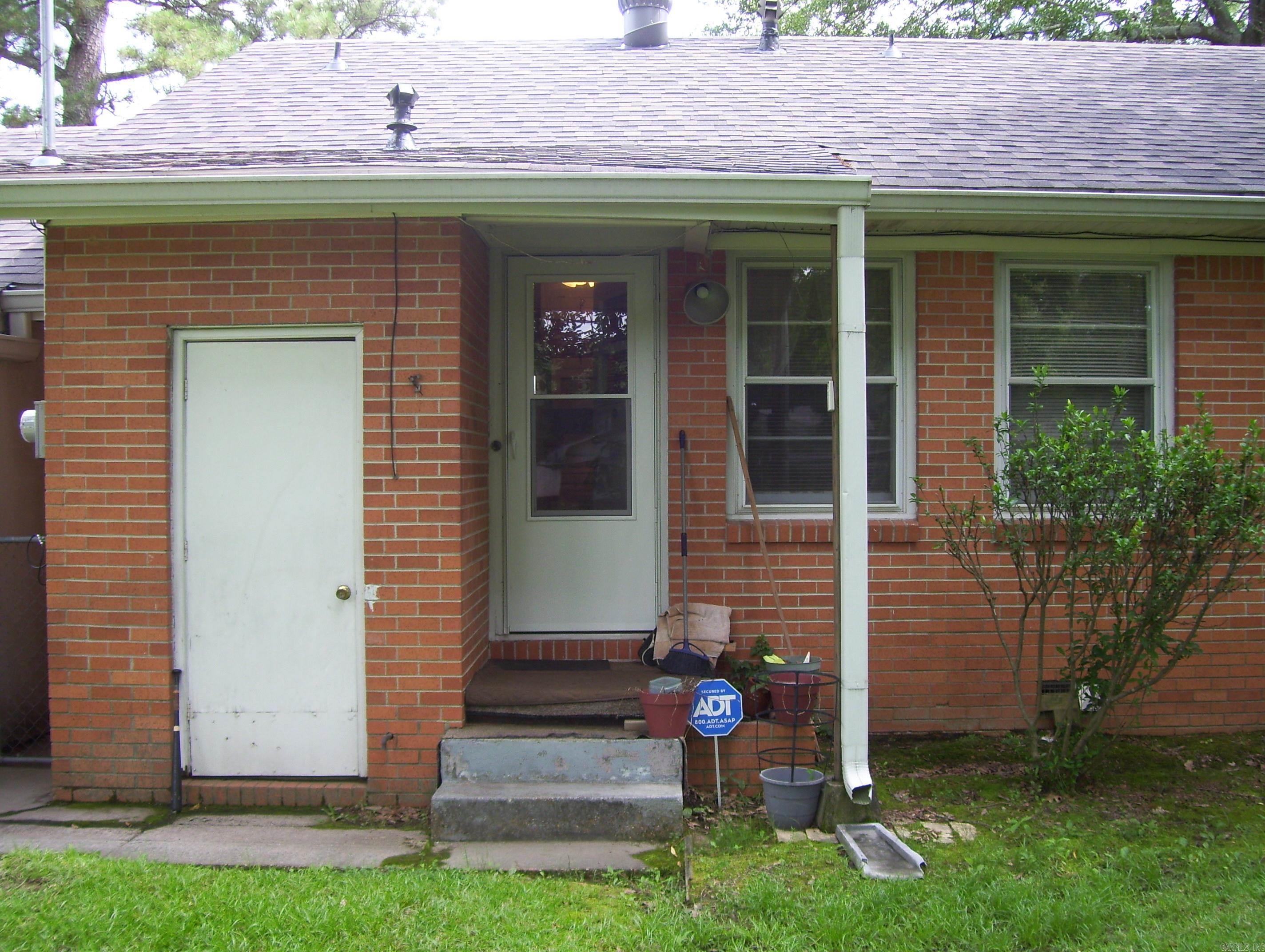 1507 W 24th  Pine Bluff, AR