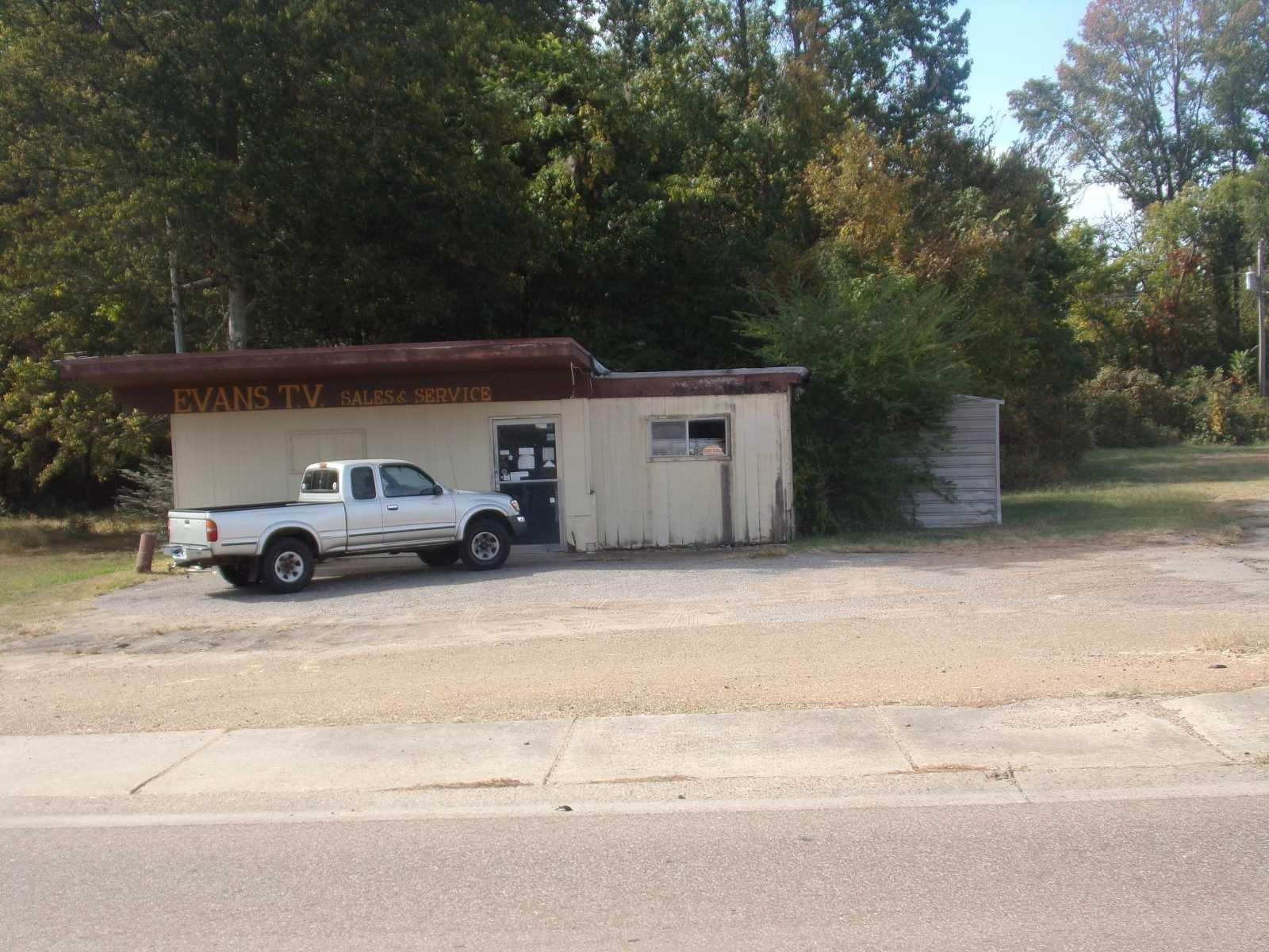 5247 HWY 1 N  Caldwell, AR