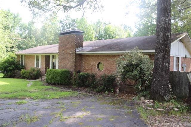 22213 N Springlake  Hensley, AR