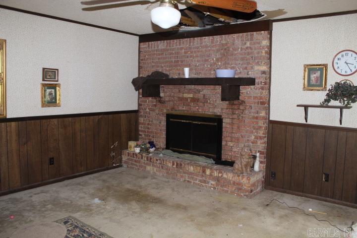 22213 N Springlake  Hensley, AR