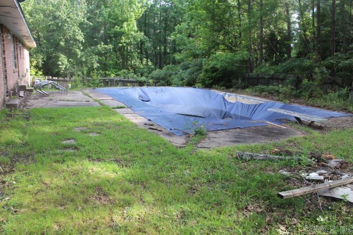 22213 N Springlake  Hensley, AR