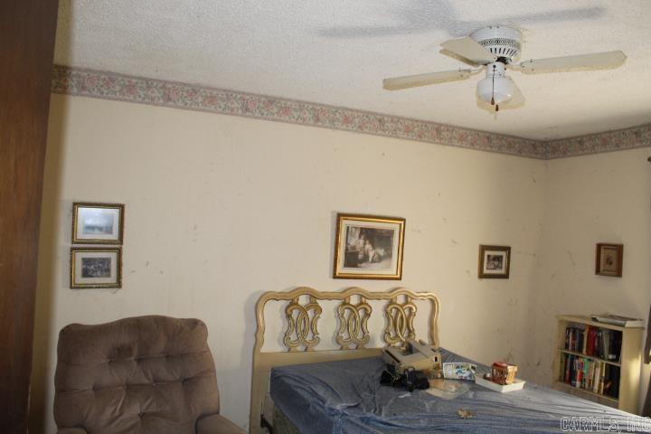 22213 N Springlake  Hensley, AR