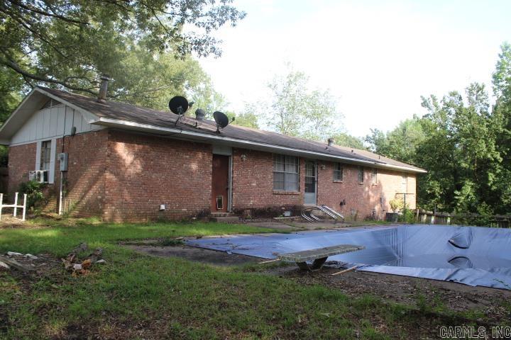 22213 N Springlake  Hensley, AR