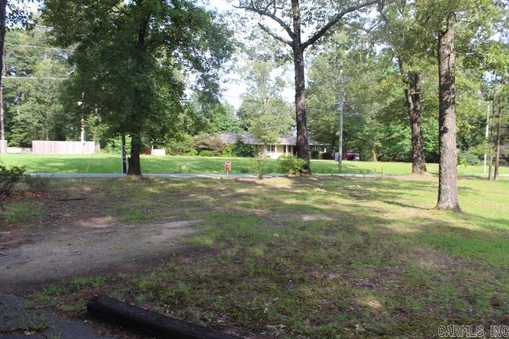 22213 N Springlake  Hensley, AR