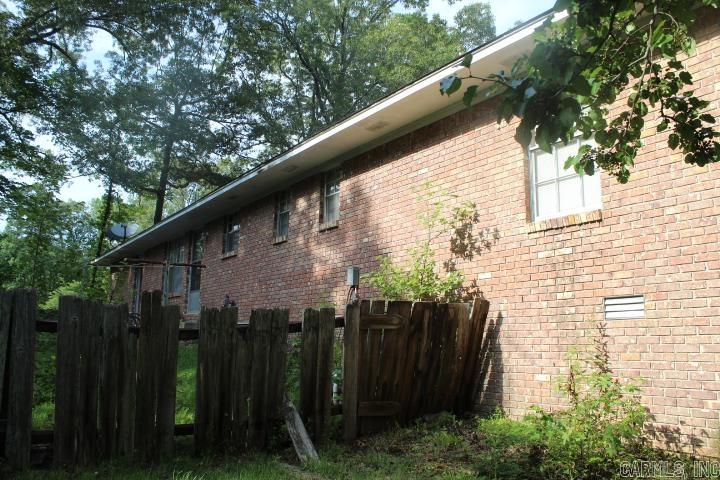 22213 N Springlake  Hensley, AR