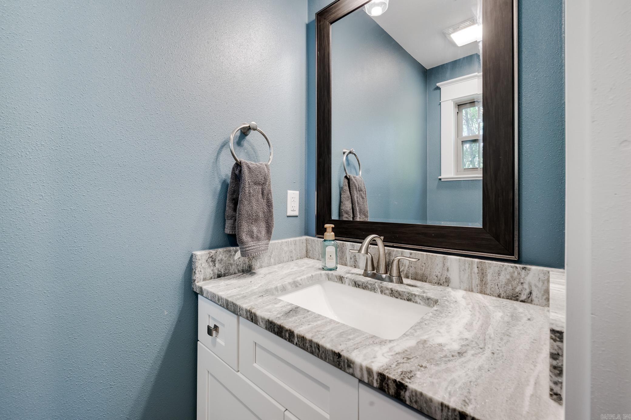 2709 Ottawa  North Little Rock, AR