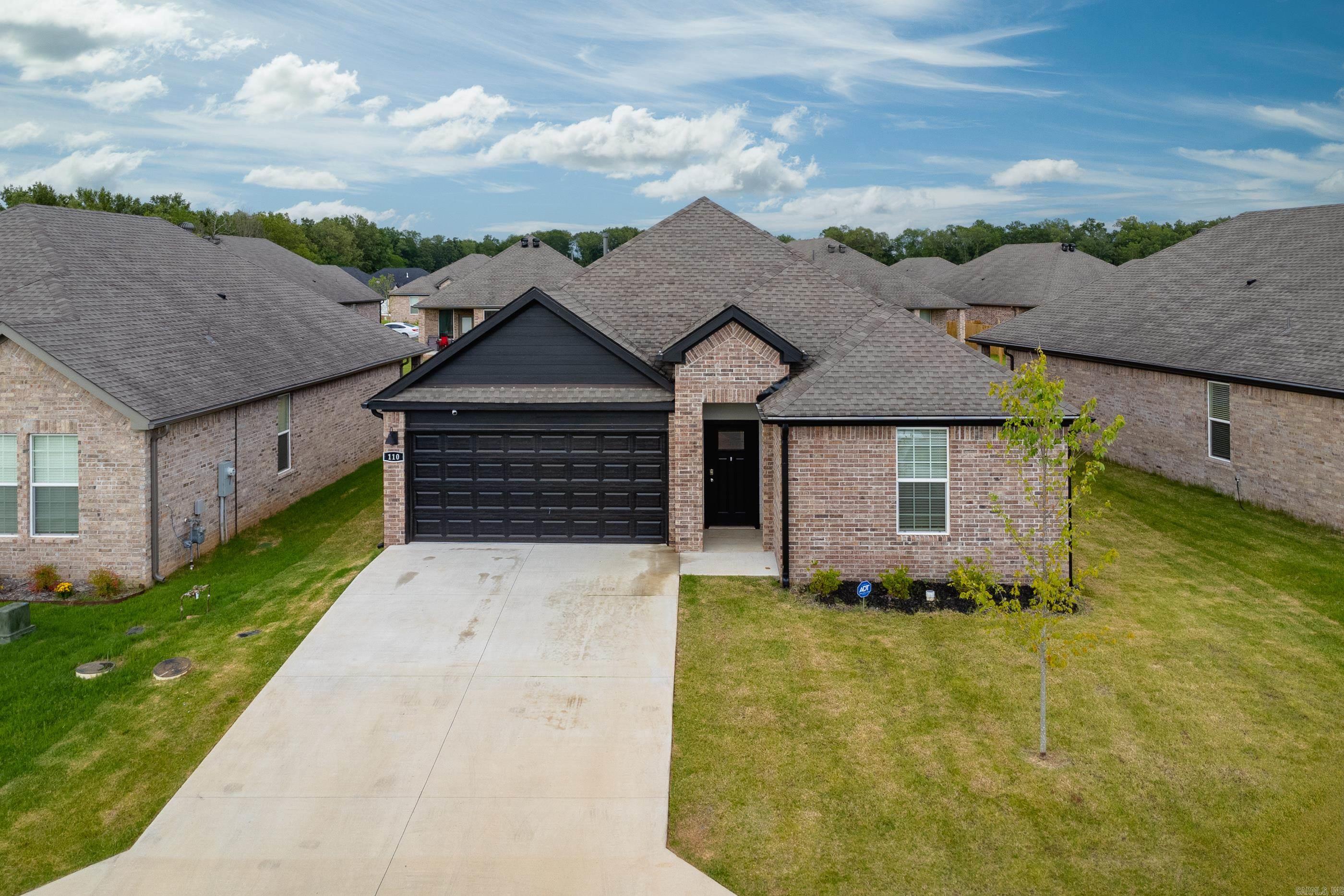 110 Mikah Drive Maumelle, AR 72113