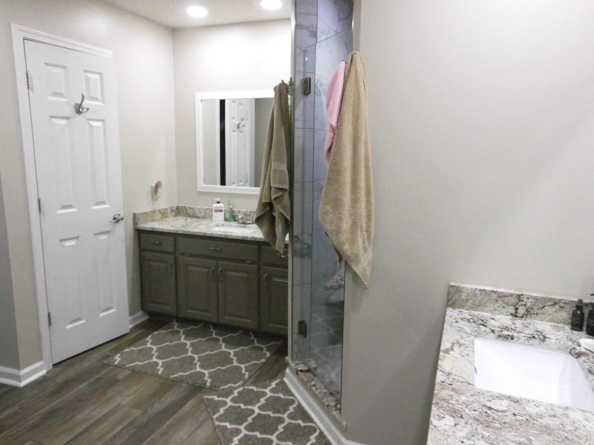 2822 E Woodson Lateral  Hensley, AR