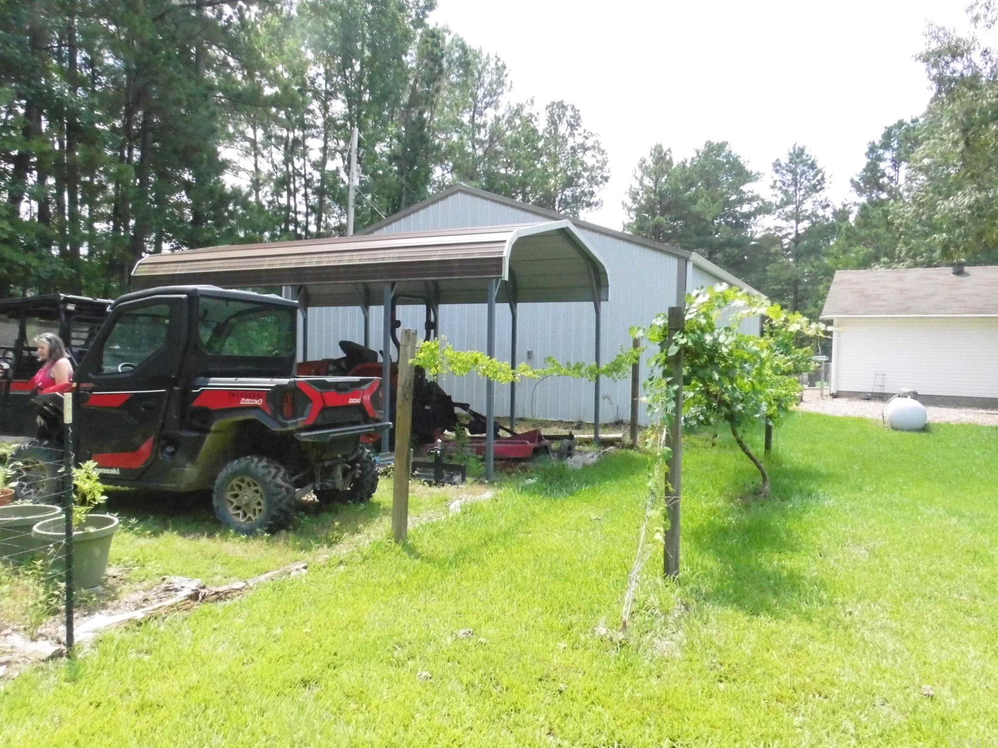 2822 E Woodson Lateral  Hensley, AR