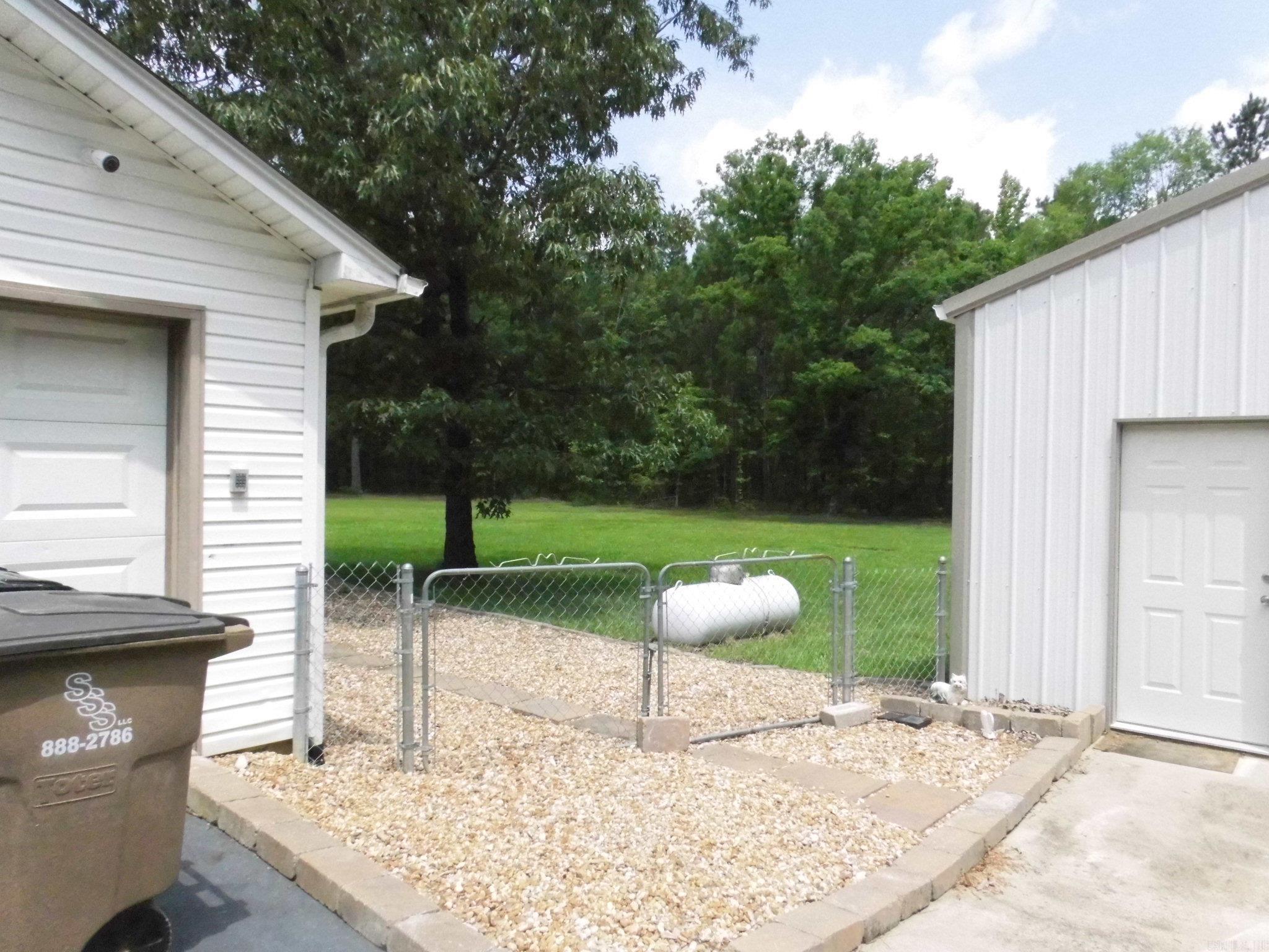2822 E Woodson Lateral  Hensley, AR