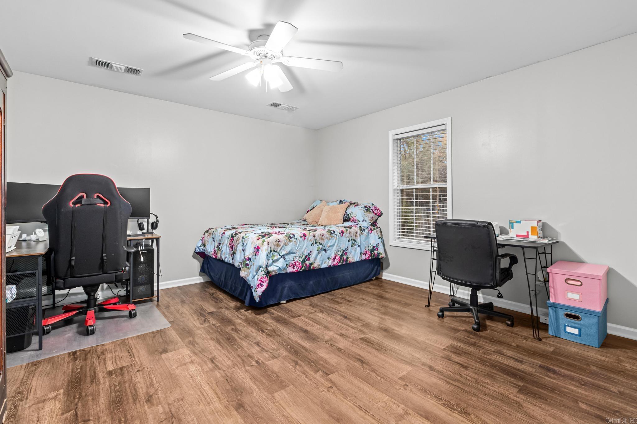 6902 Deerwood  Paragould, AR