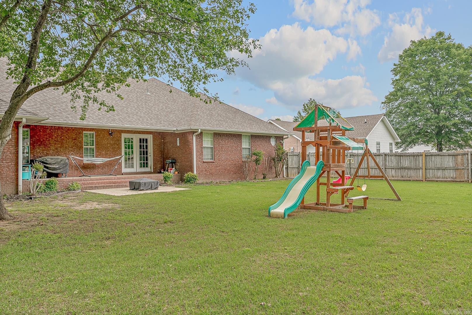 6902 Deerwood  Paragould, AR