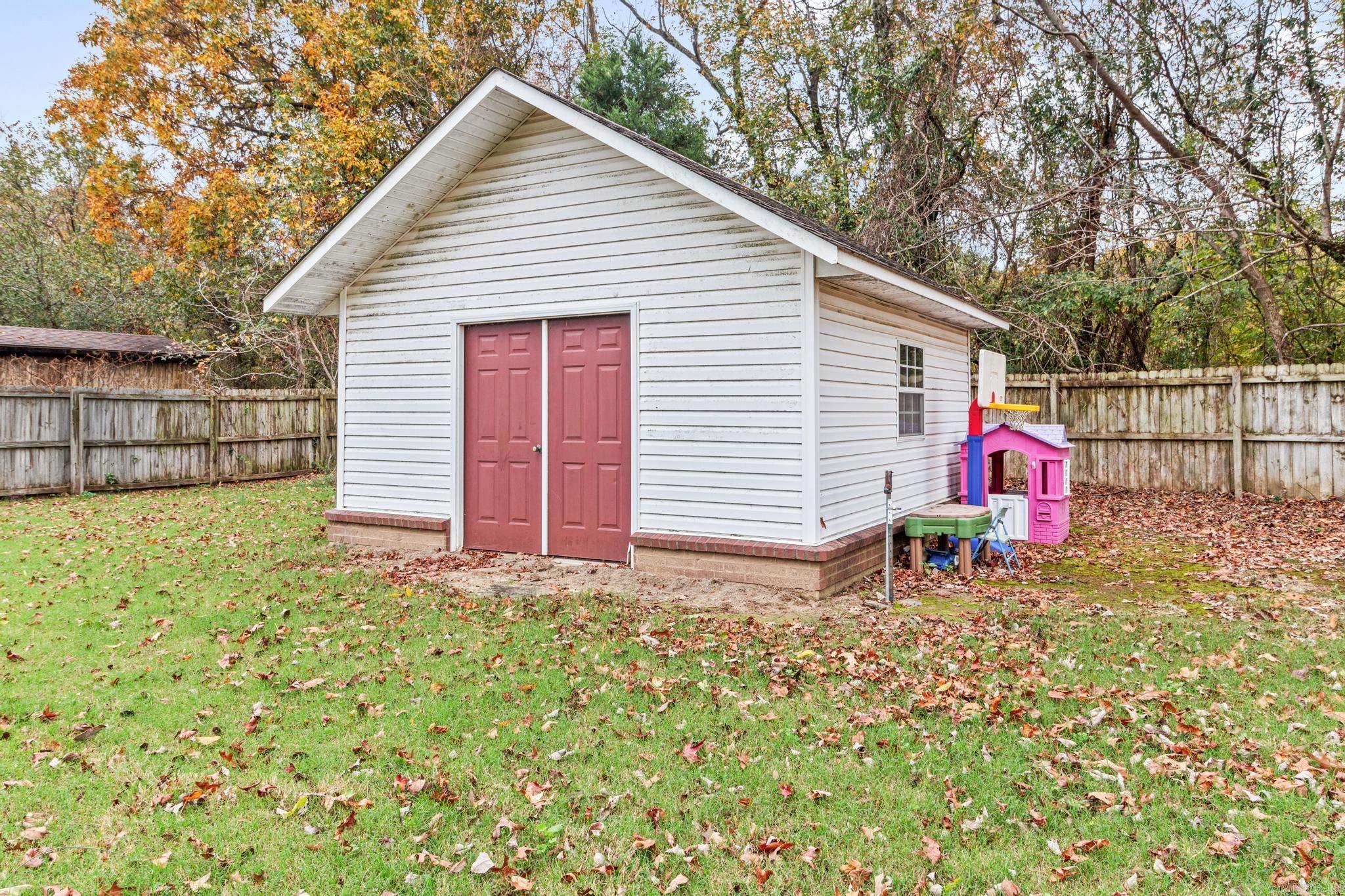 6902 Deerwood  Paragould, AR