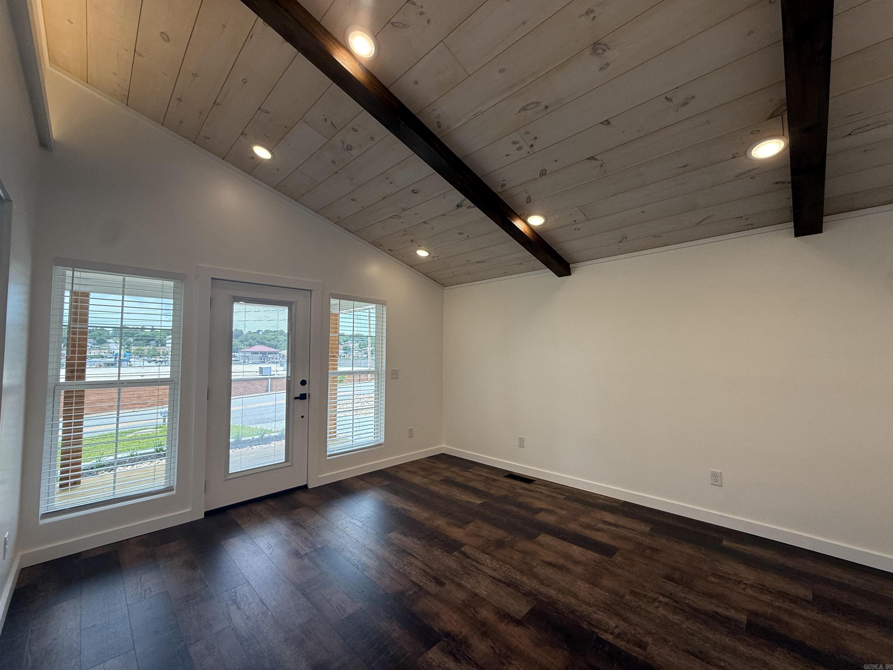219 N Chestnut  Harrison, AR