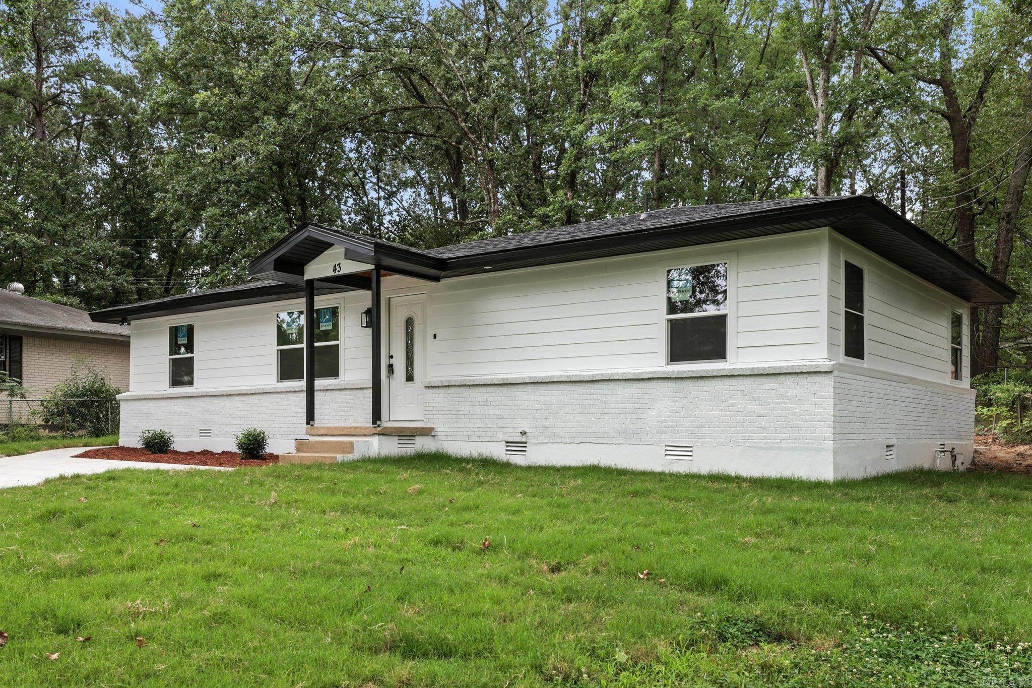 43 S Wakefield Drive  Little Rock, AR