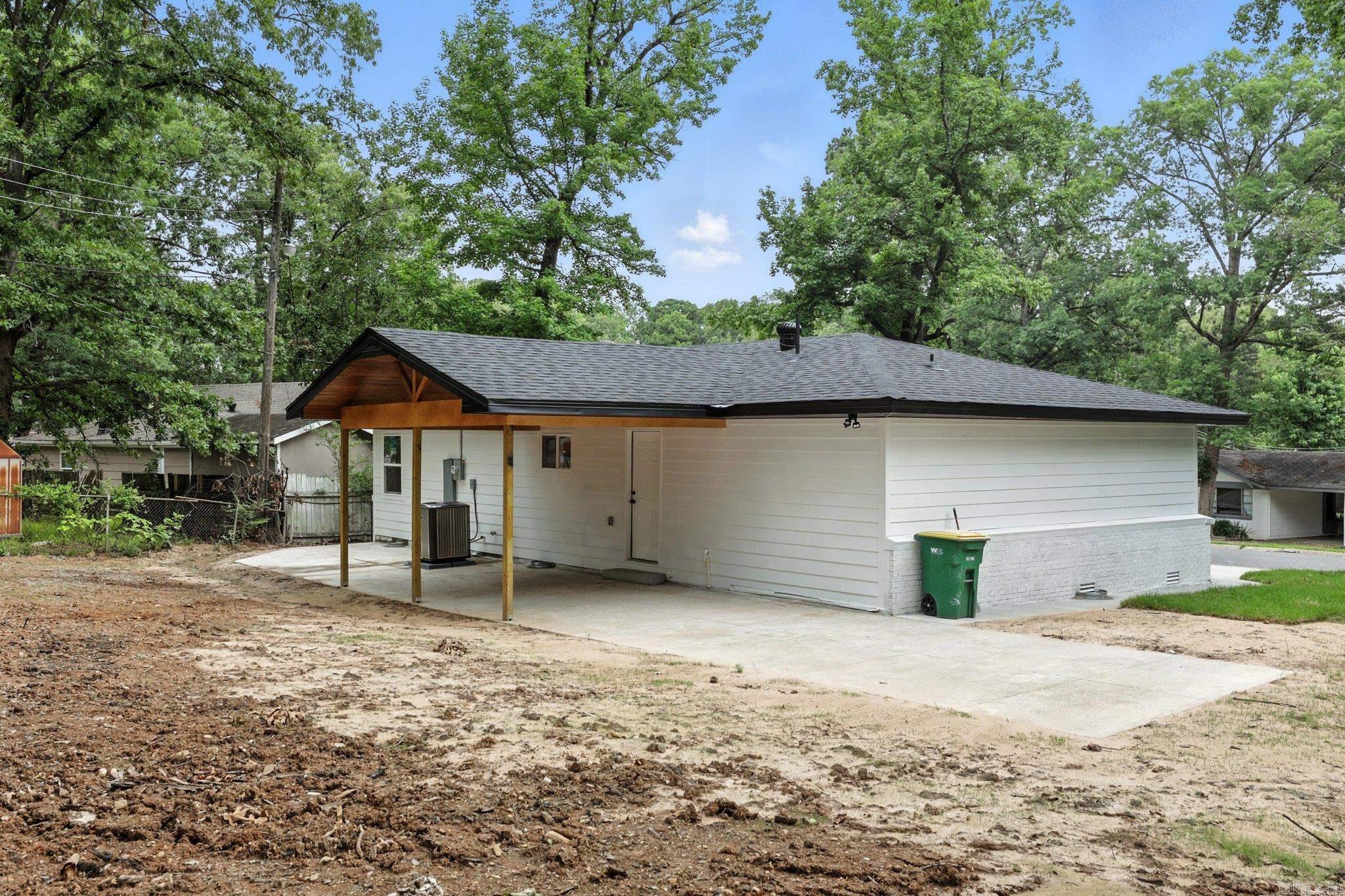 43 S Wakefield Drive  Little Rock, AR
