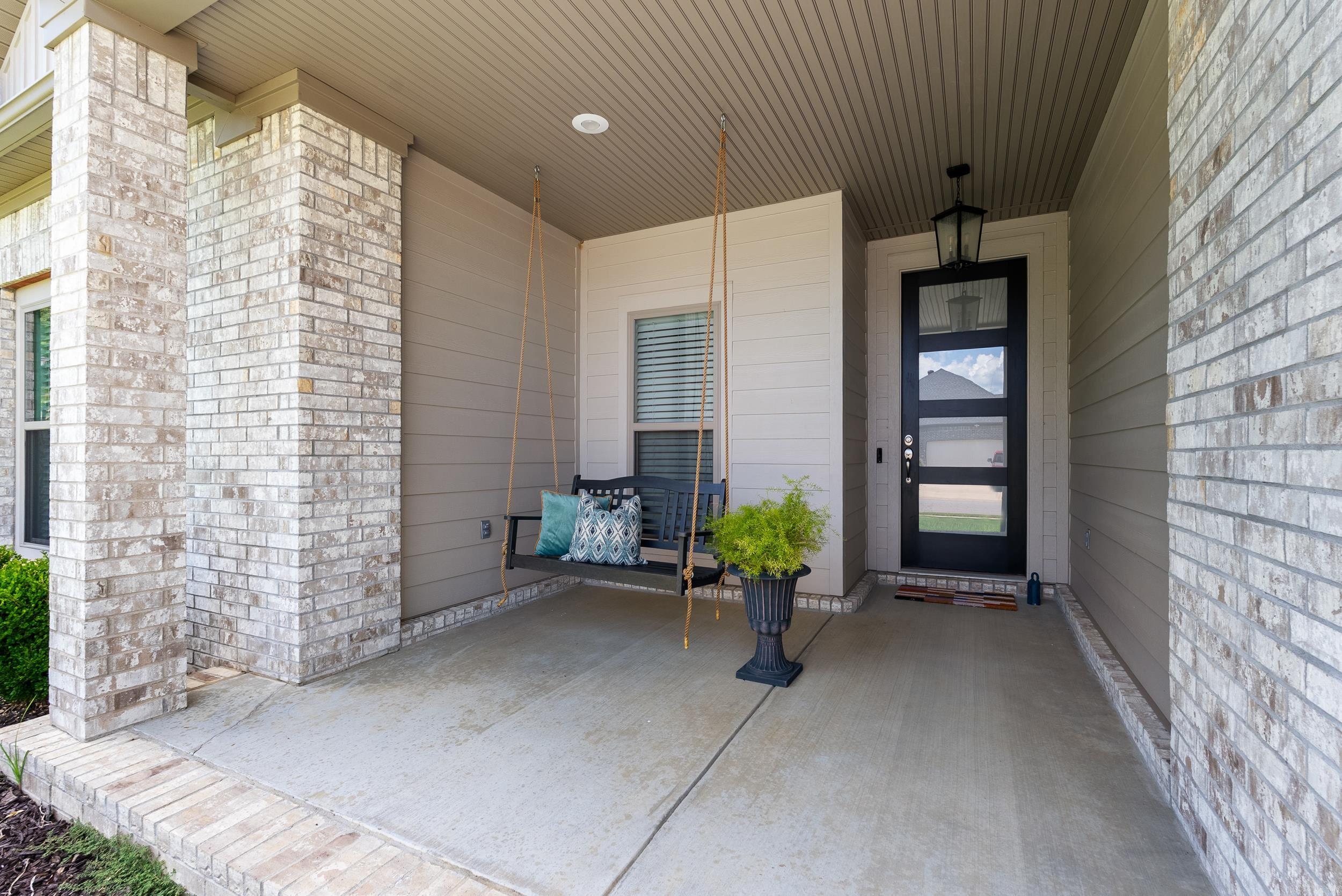 2690 Overcup Drive Conway, AR 72034