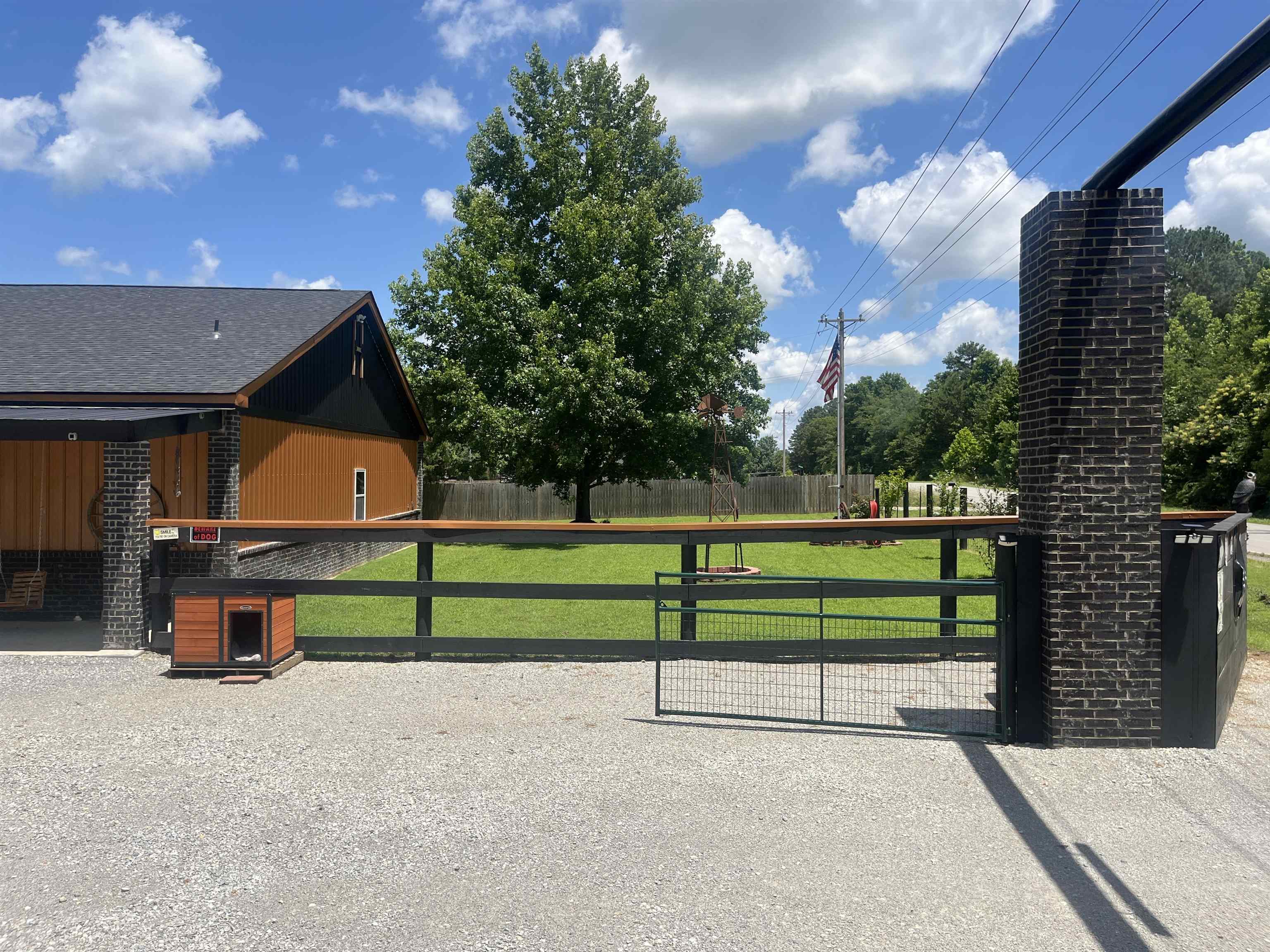 894 CR 792  Brookland, AR