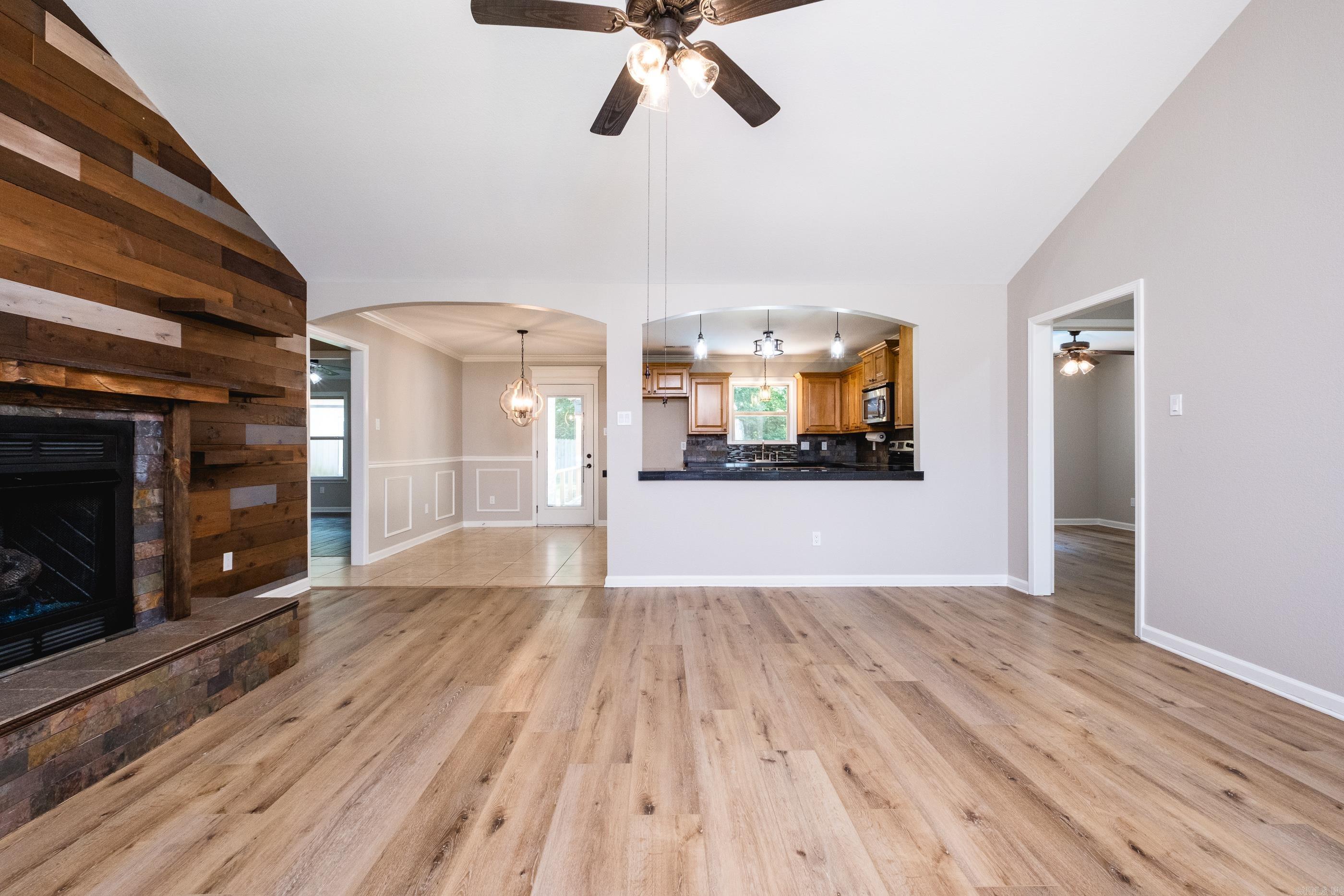 124 Cross Creek Drive  Austin, AR