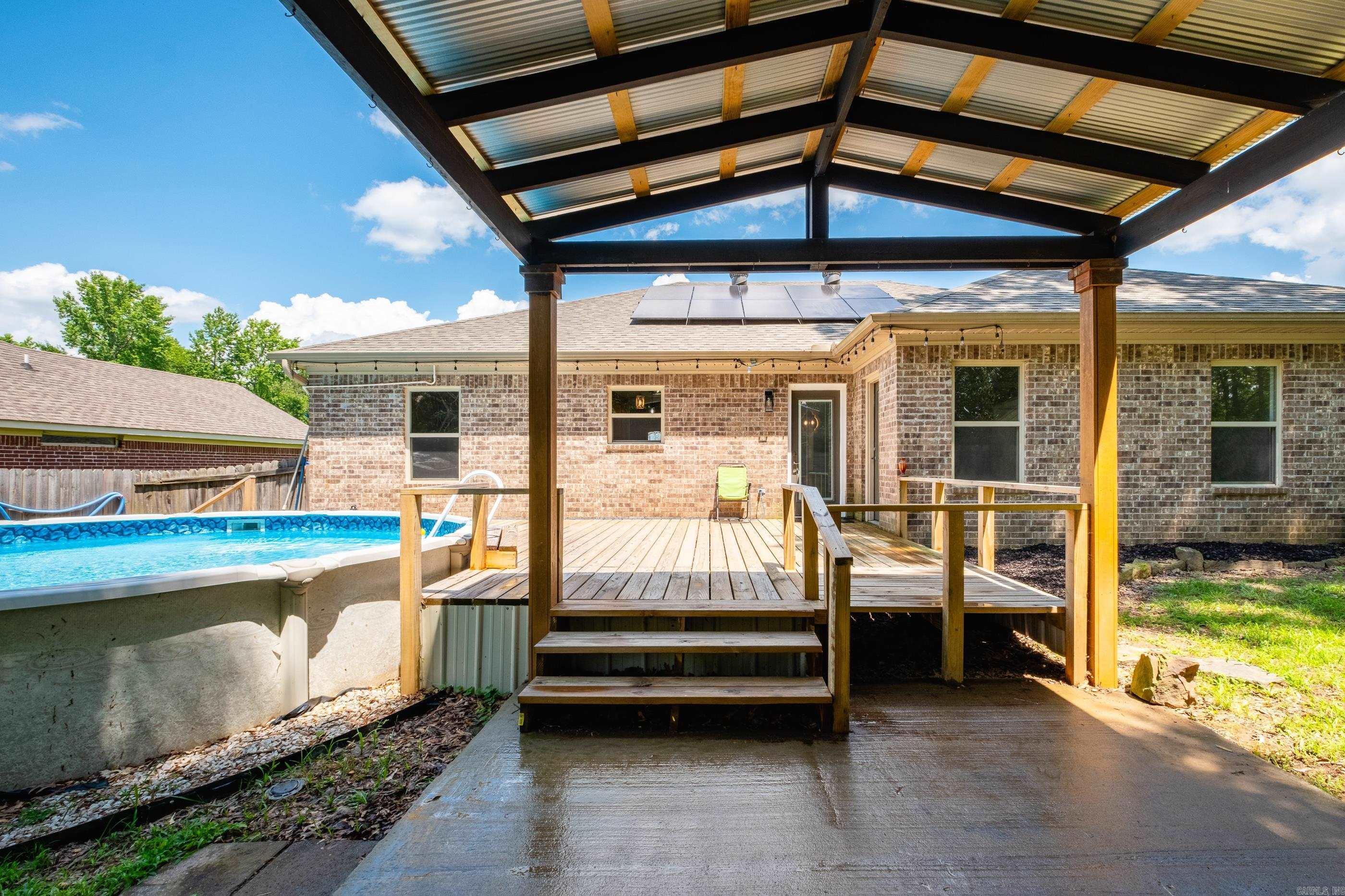 124 Cross Creek Drive  Austin, AR