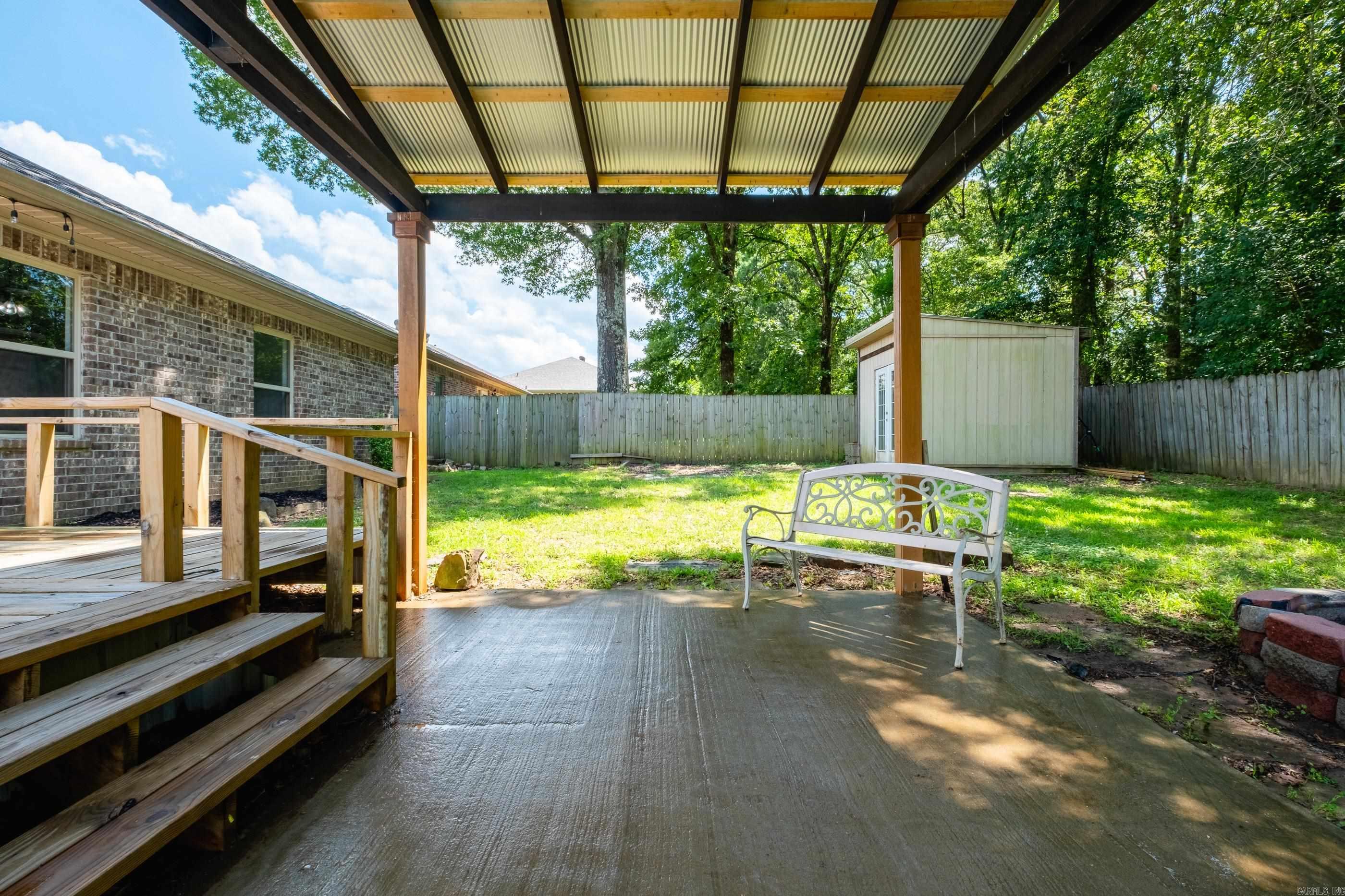 124 Cross Creek Drive  Austin, AR
