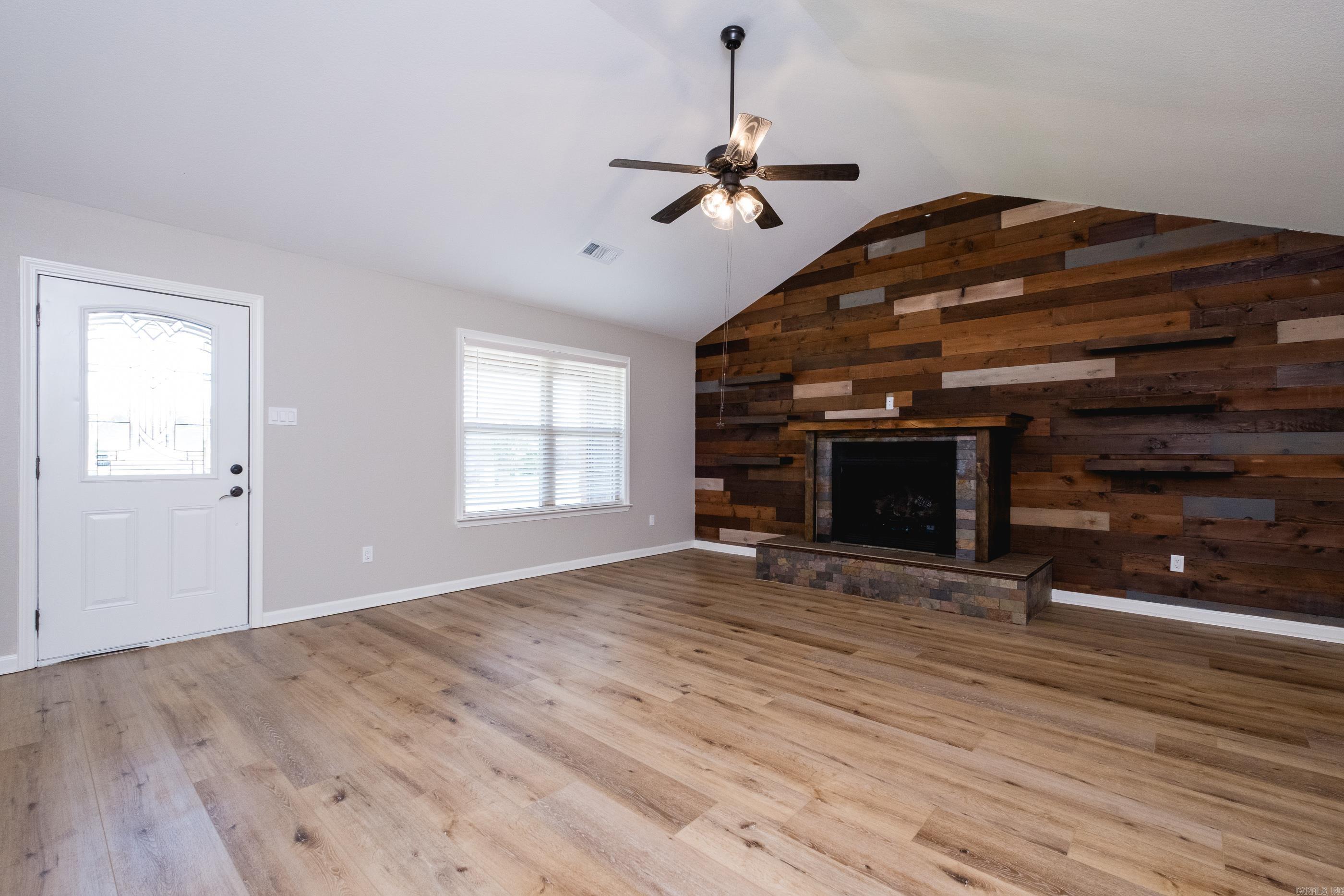 124 Cross Creek Drive  Austin, AR