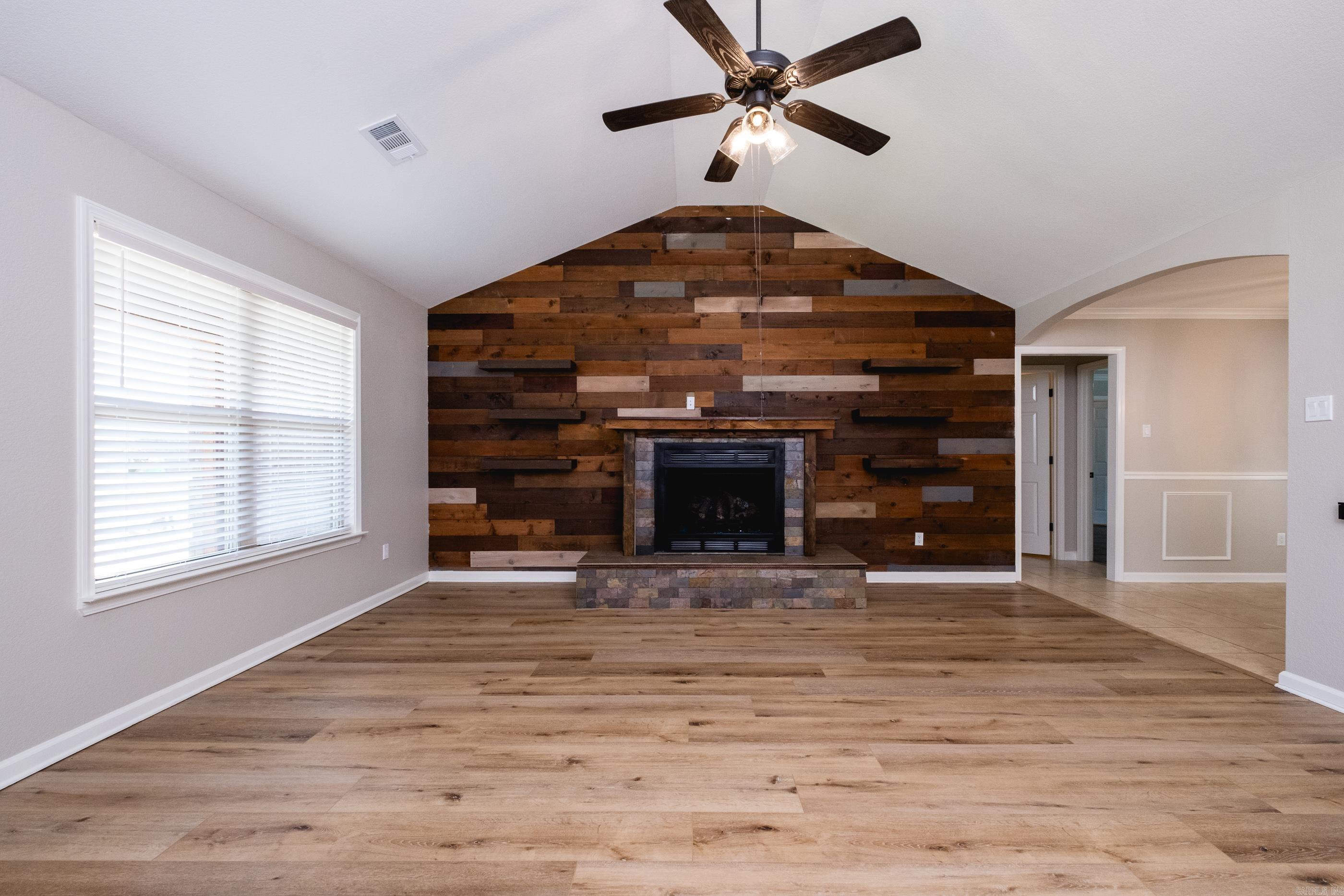 124 Cross Creek Drive  Austin, AR