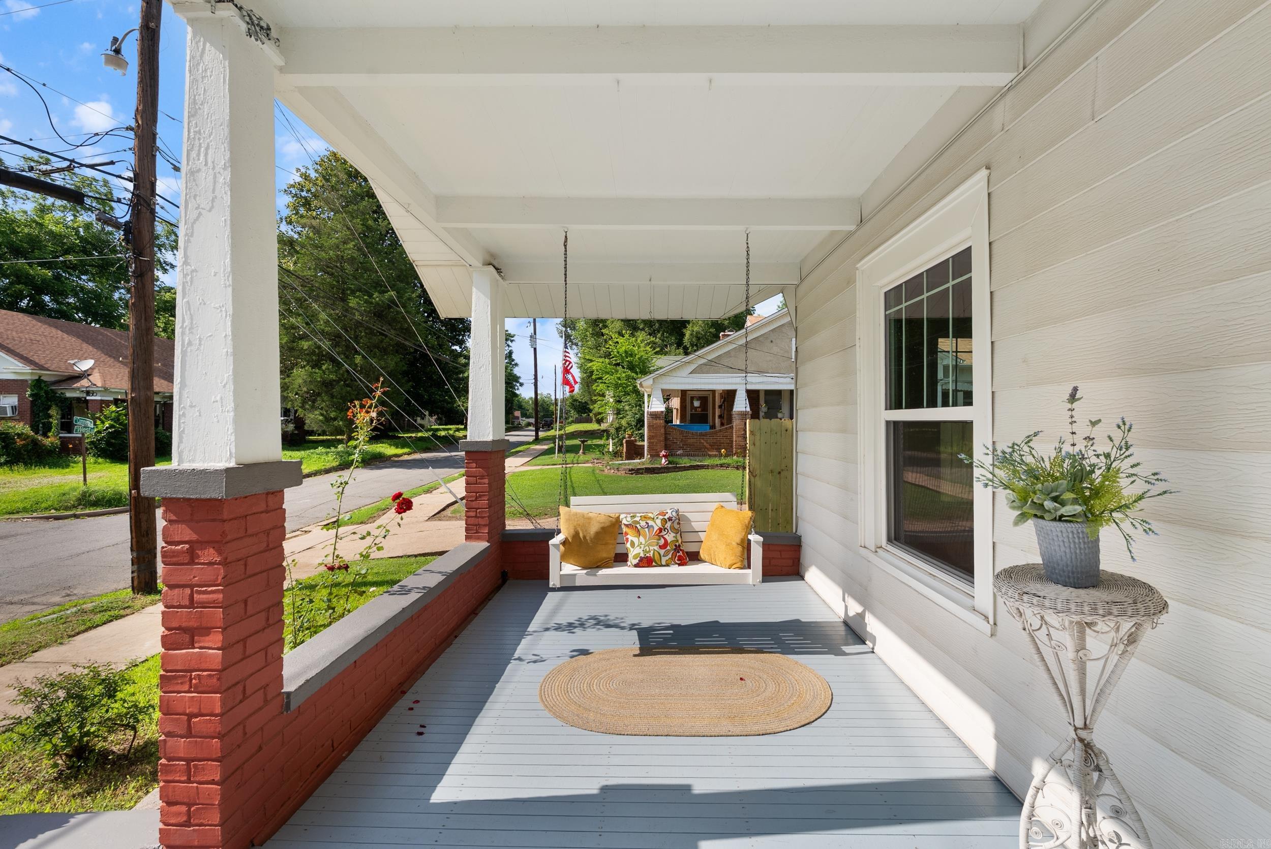 110 N West  Morrilton, AR