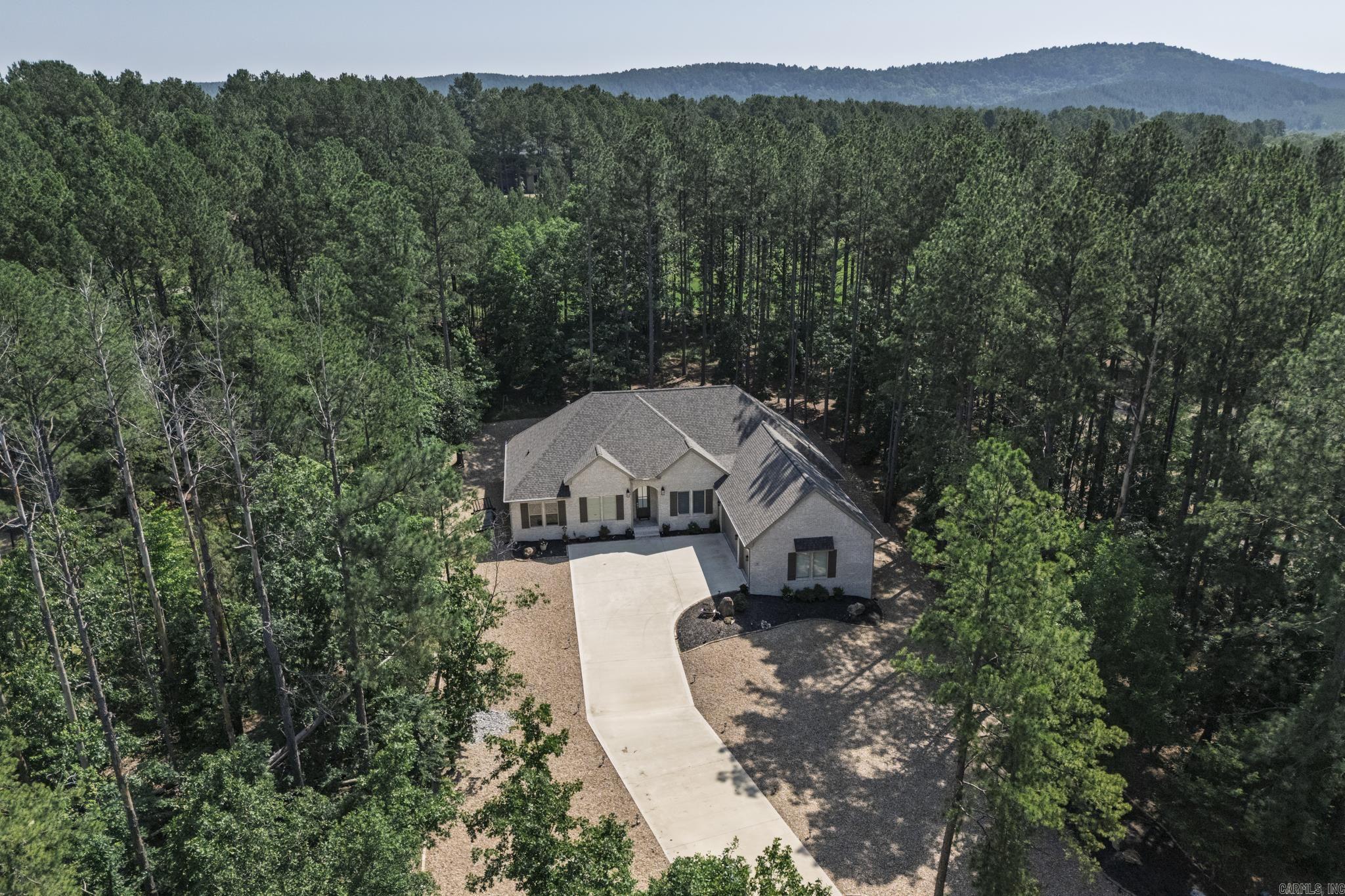 57 Alteza Drive Hot Springs Village, AR 71909