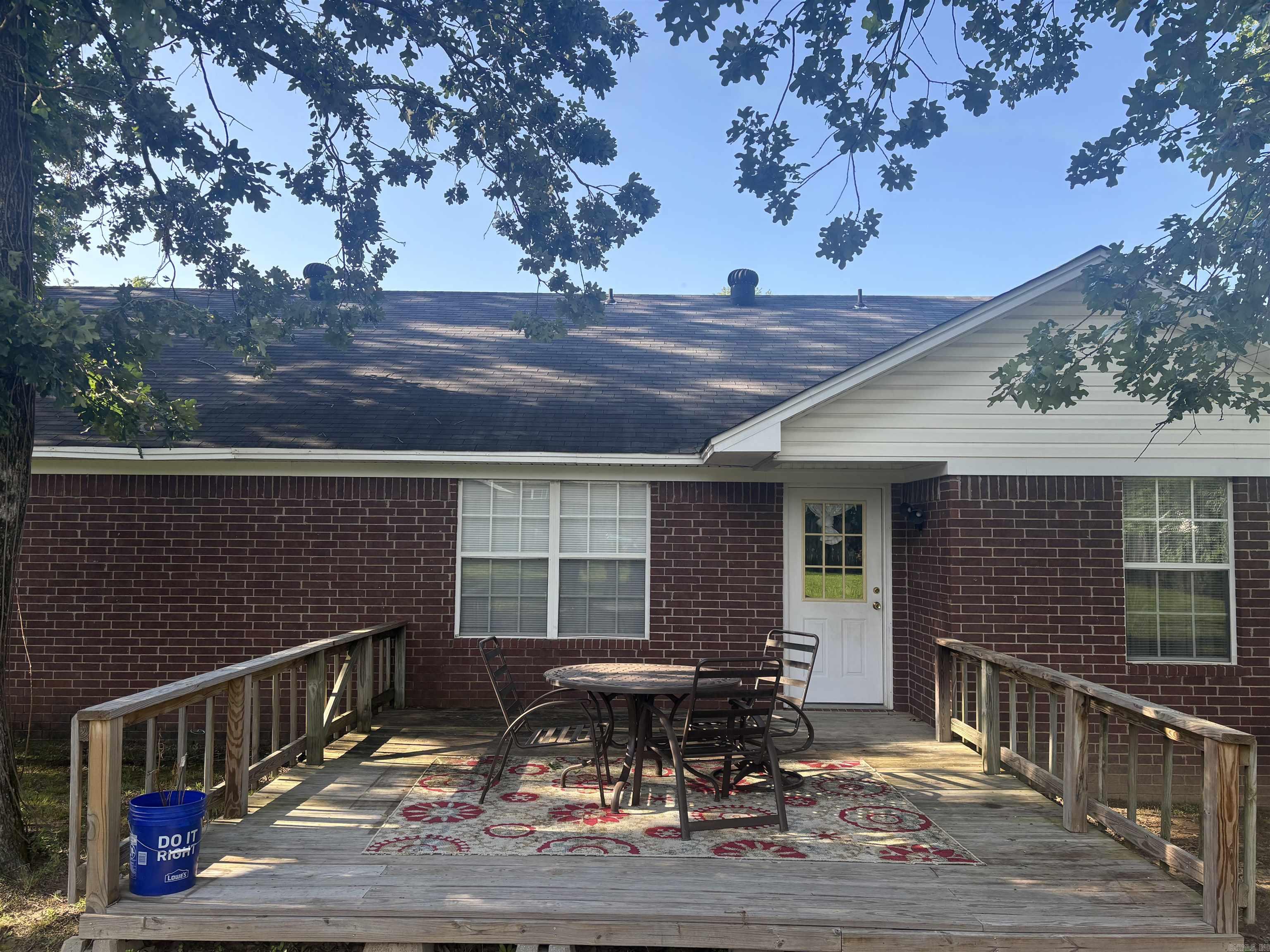 2 Ledrick  Mayflower, AR