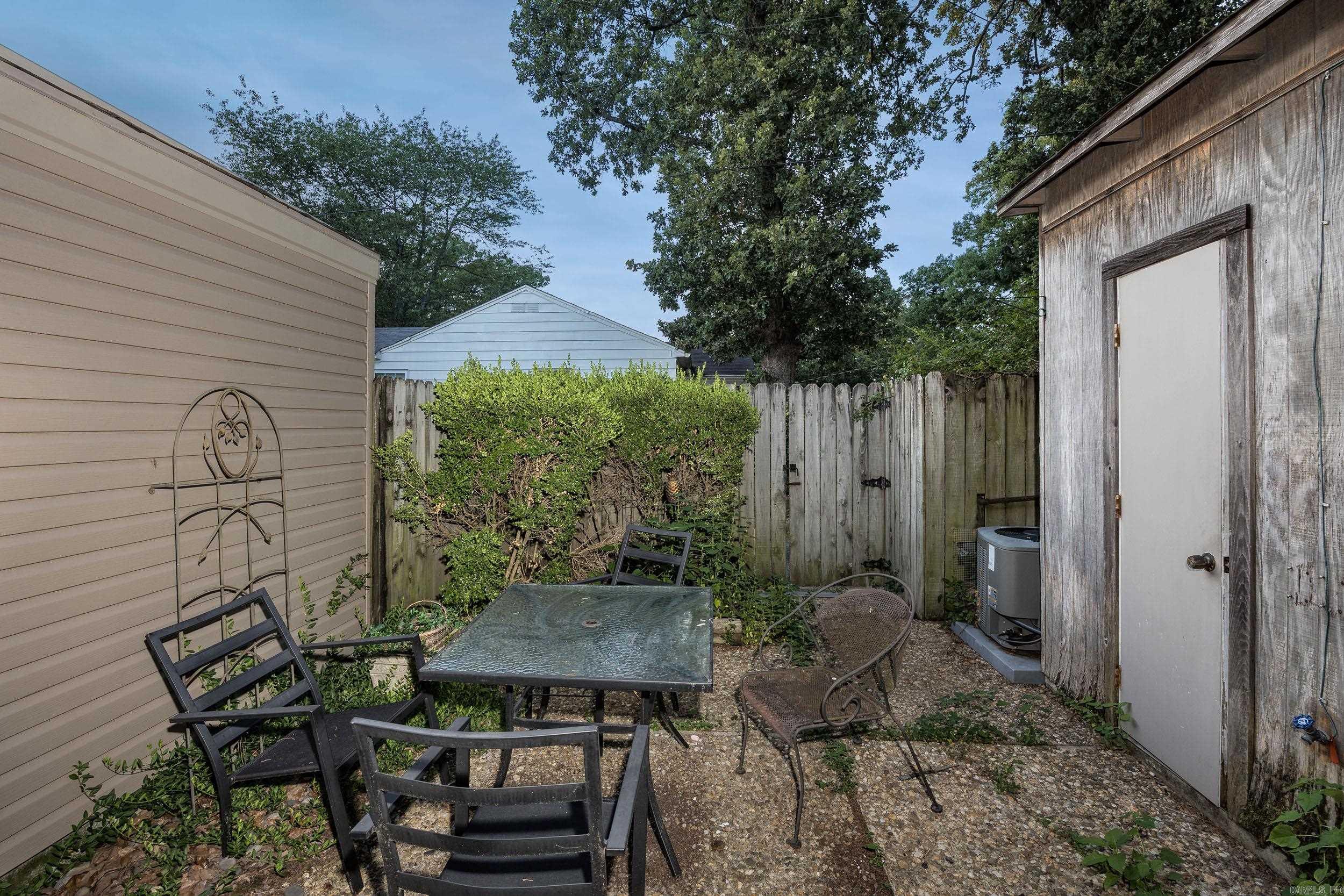 1824 N HUGHES ST # 1 Little Rock, AR 72207