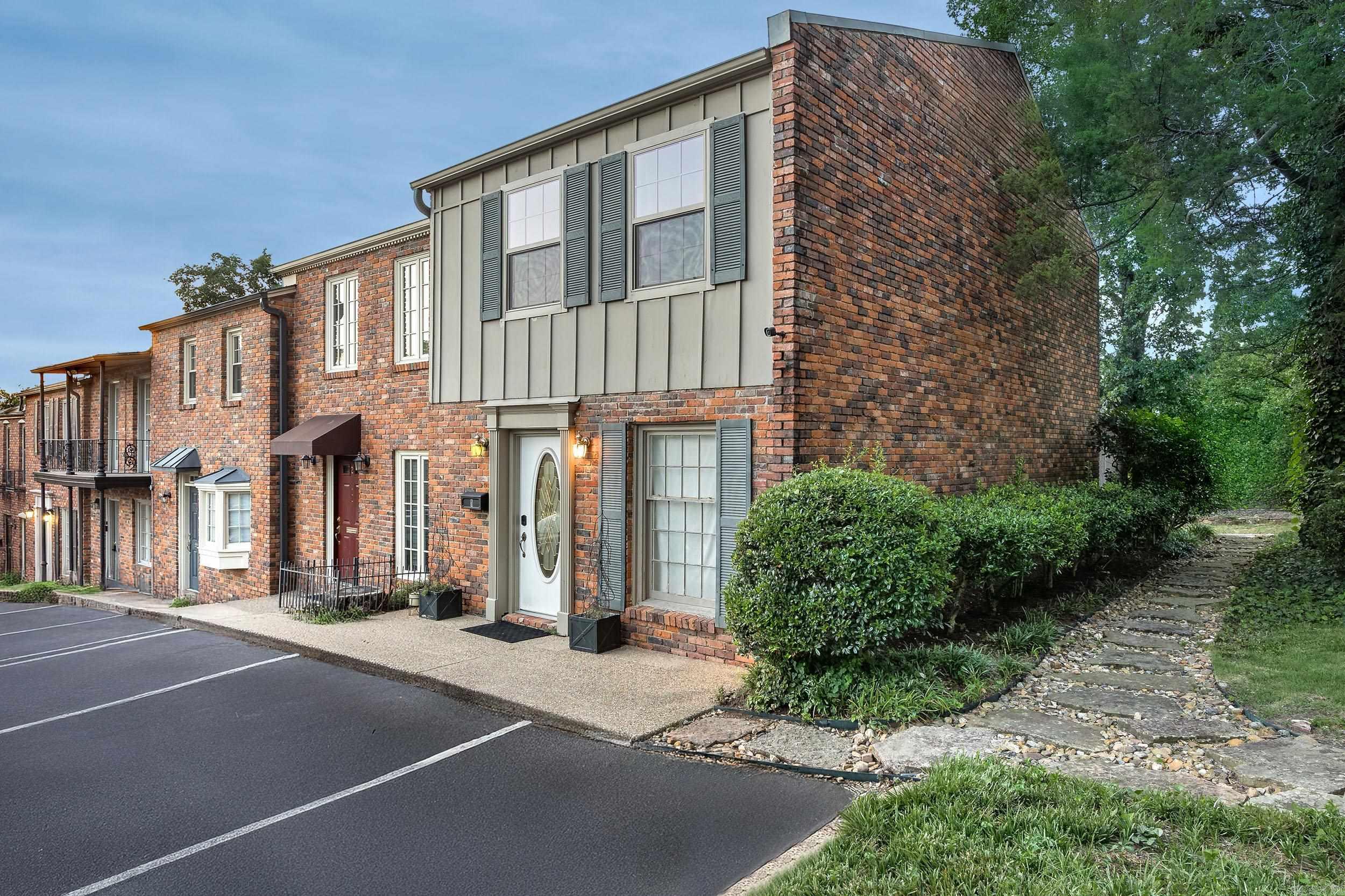1824 N HUGHES ST # 1 Little Rock, AR 72207