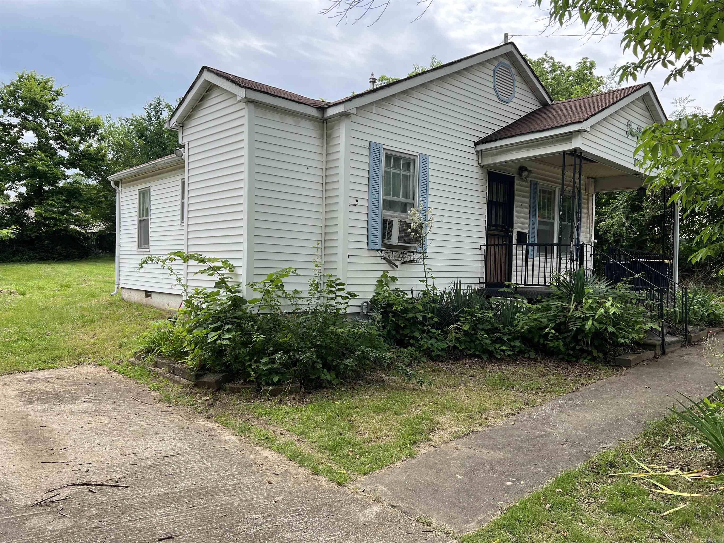 418 N Robinson  Harrison, AR