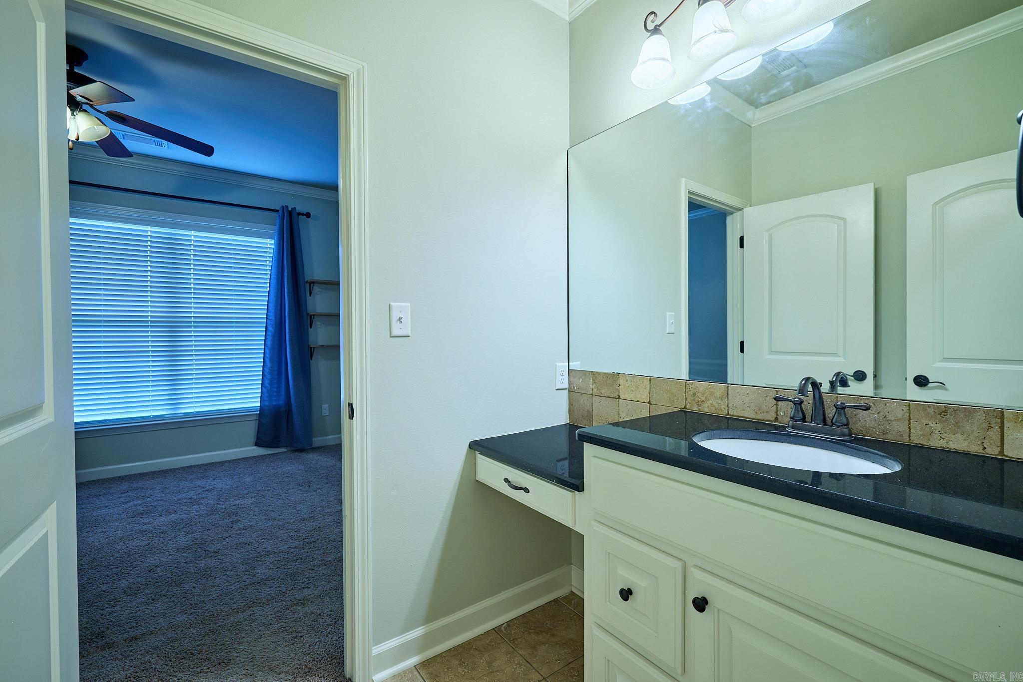 6098 PIERCE MANSE LOOP  Benton, AR