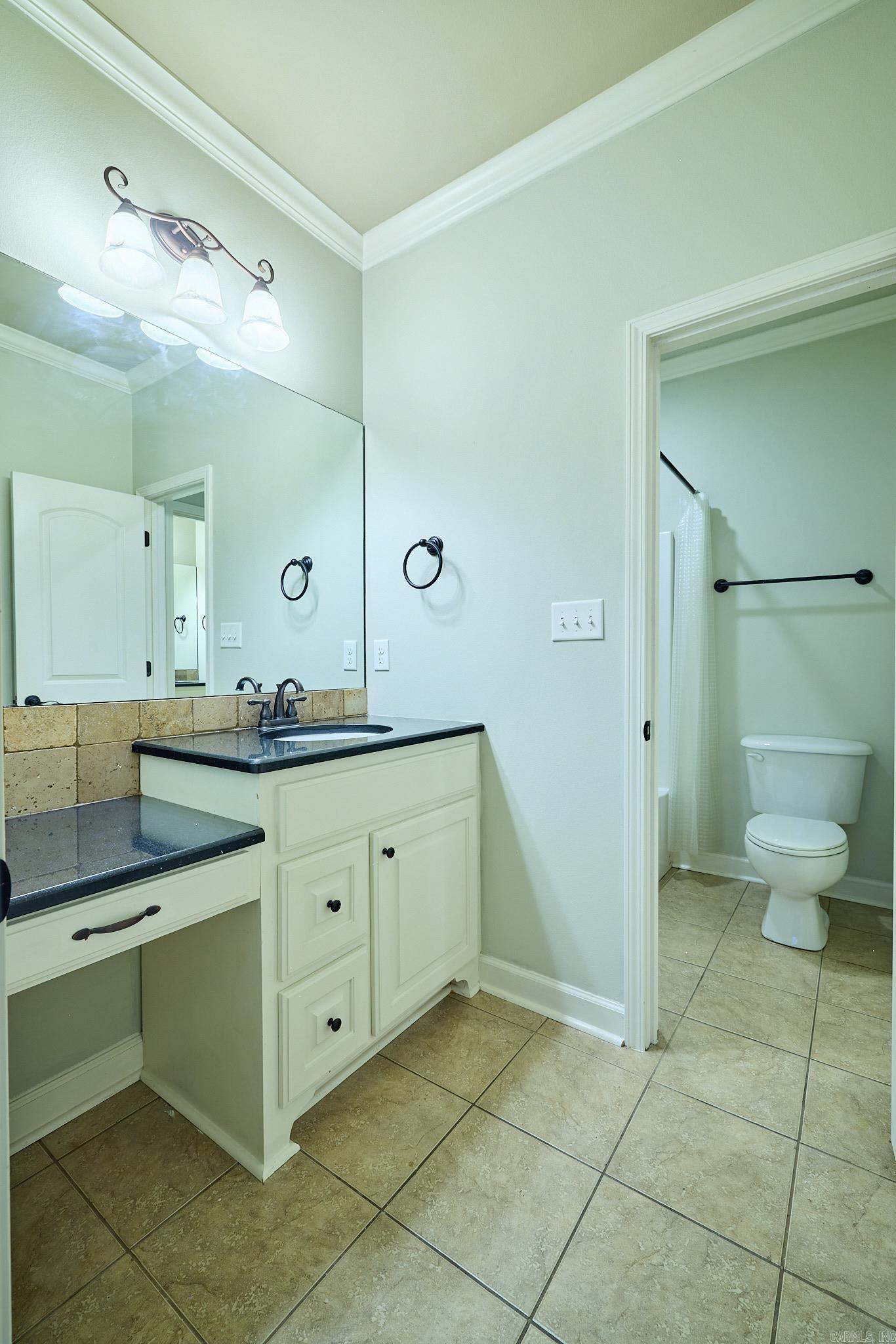 6098 PIERCE MANSE LOOP  Benton, AR