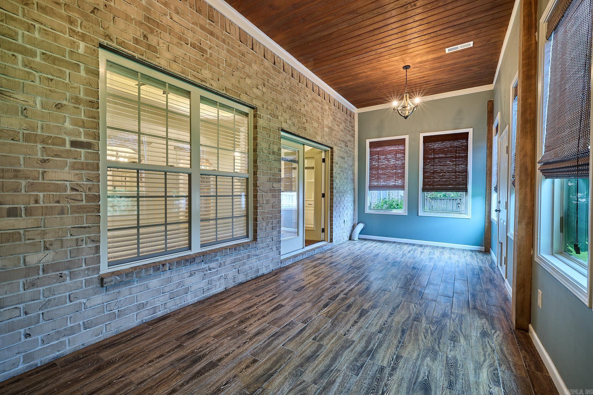 6098 PIERCE MANSE LOOP  Benton, AR