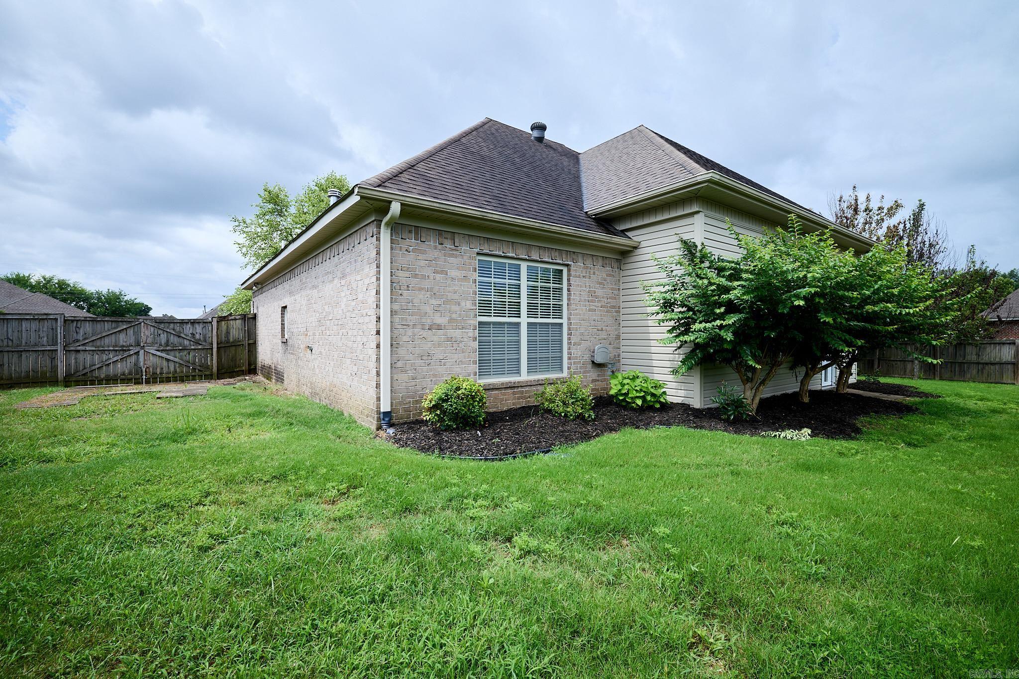 6098 PIERCE MANSE LOOP  Benton, AR