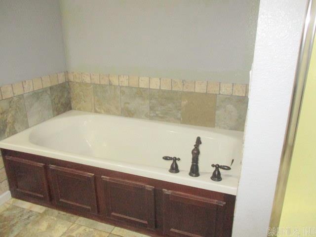 5009 S 27th Street  Paragould, AR