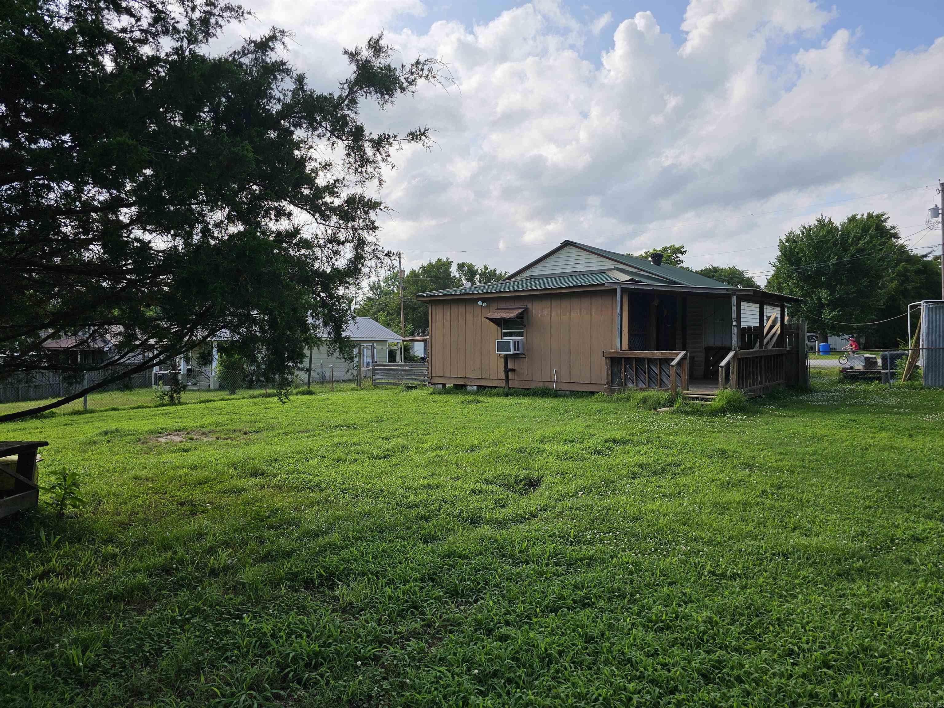 801 Deridder  Mena, AR