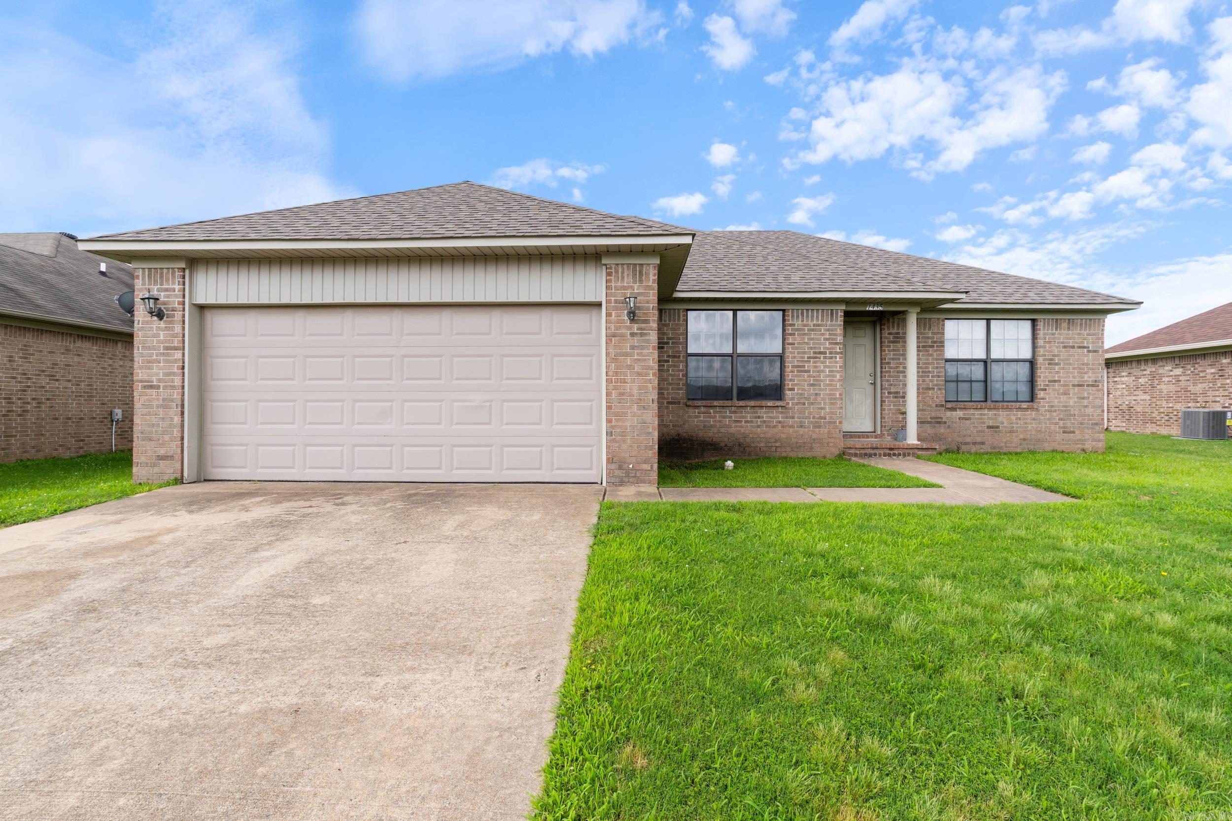 1435 Ola St  Conway, AR